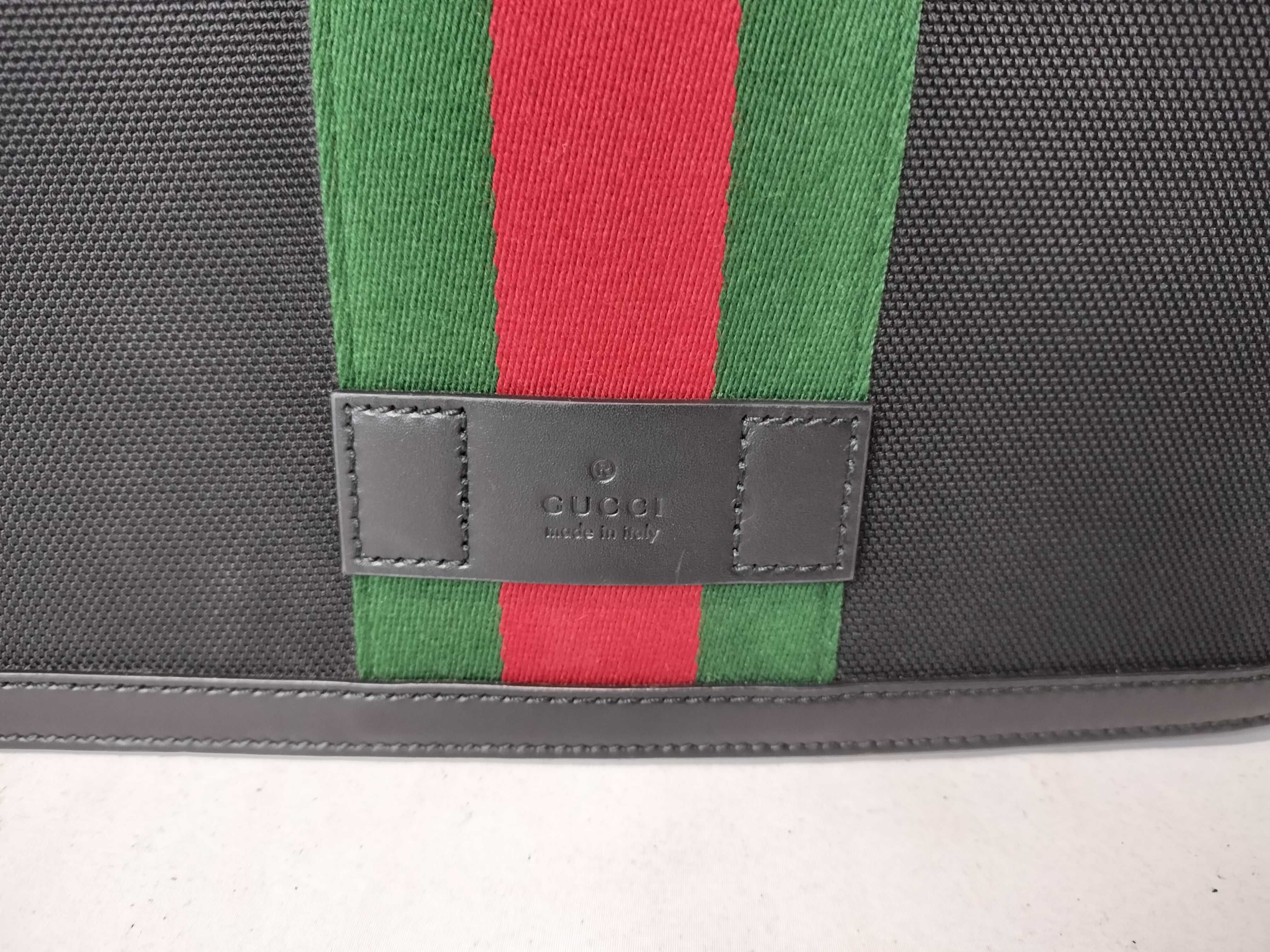 630921 525049 Sherry Canvas Shoulder Bag — view 2