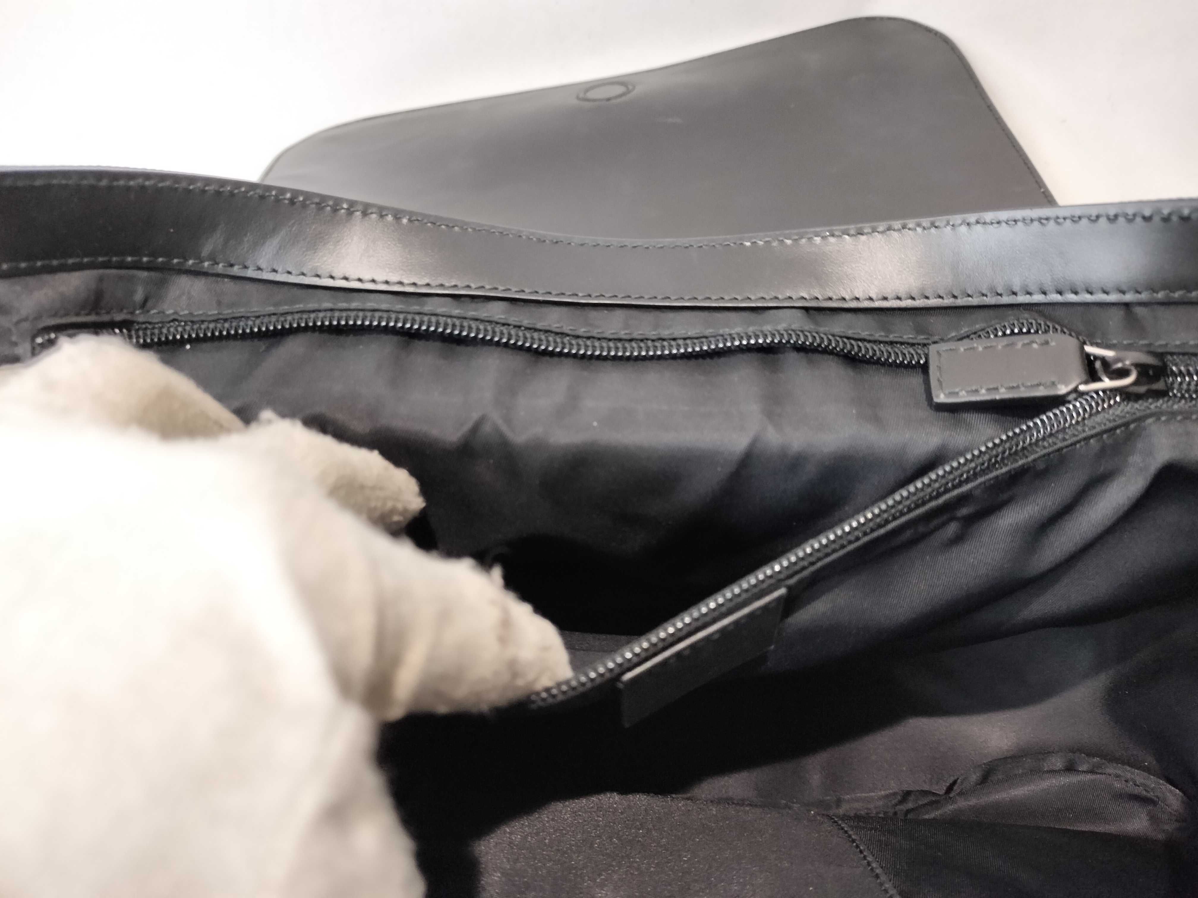 630921 525049 Sherry Canvas Shoulder Bag — view 11