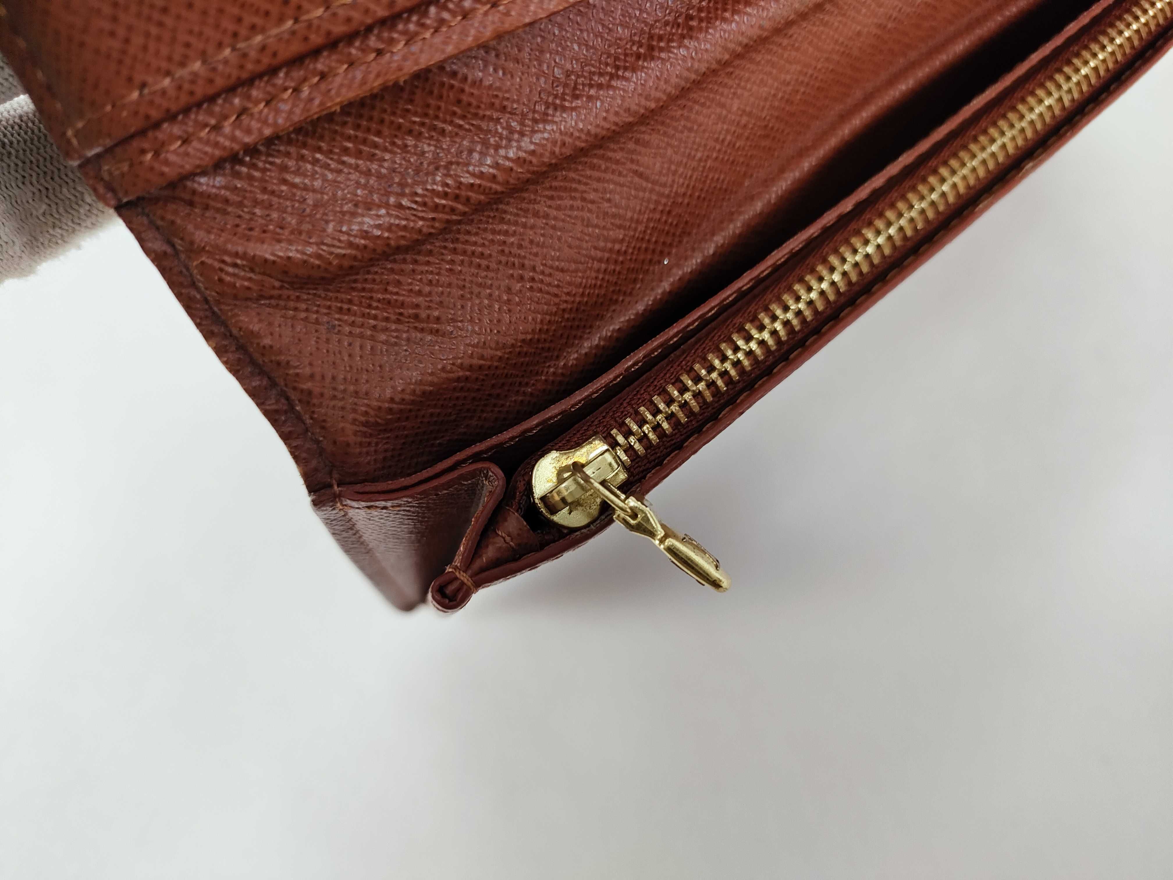 Monogram Louis Vuitton Portefeuille Brazza Monogram Wallet — view 10