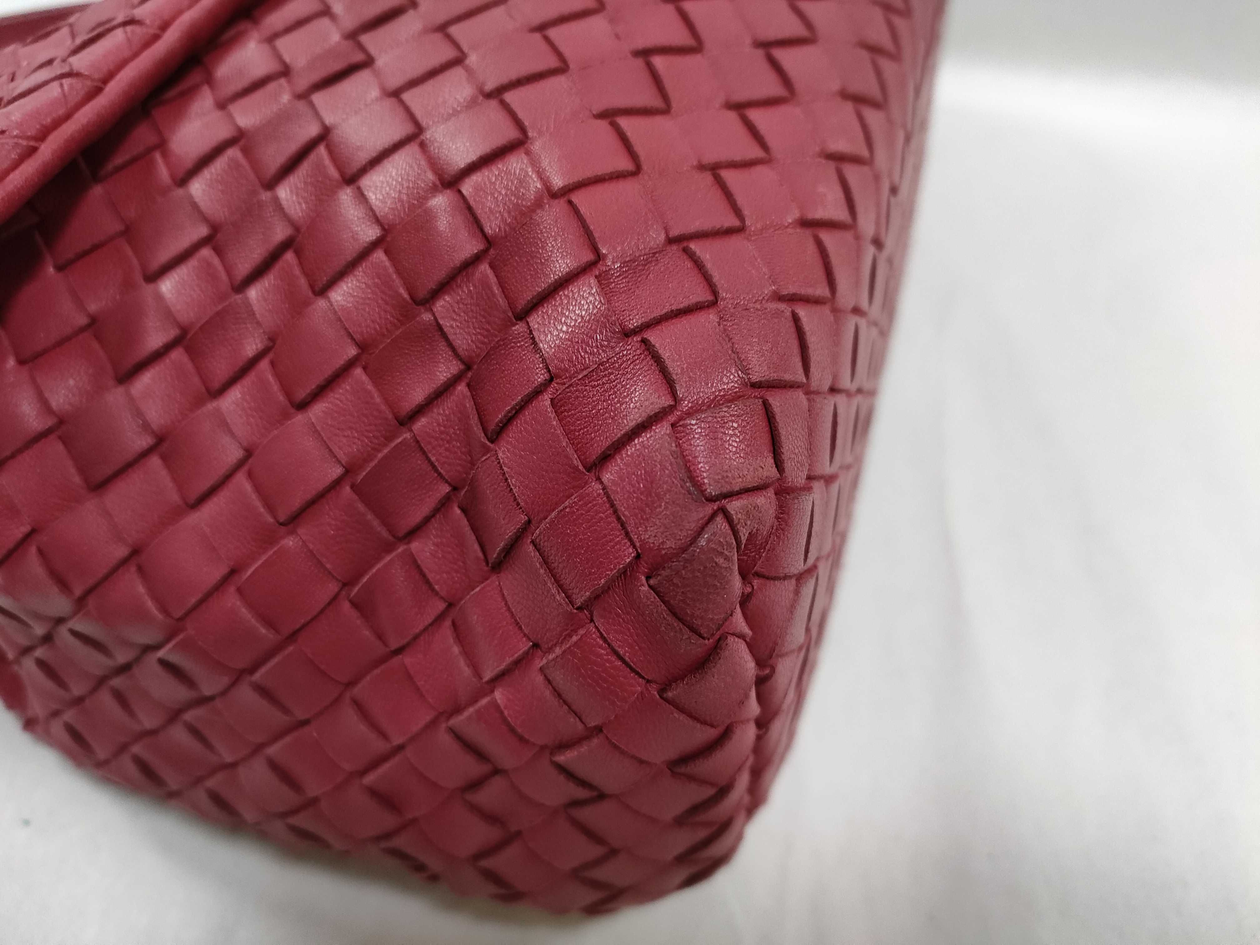 Intrecciato Leather Shoulder Bag, Red — view 6