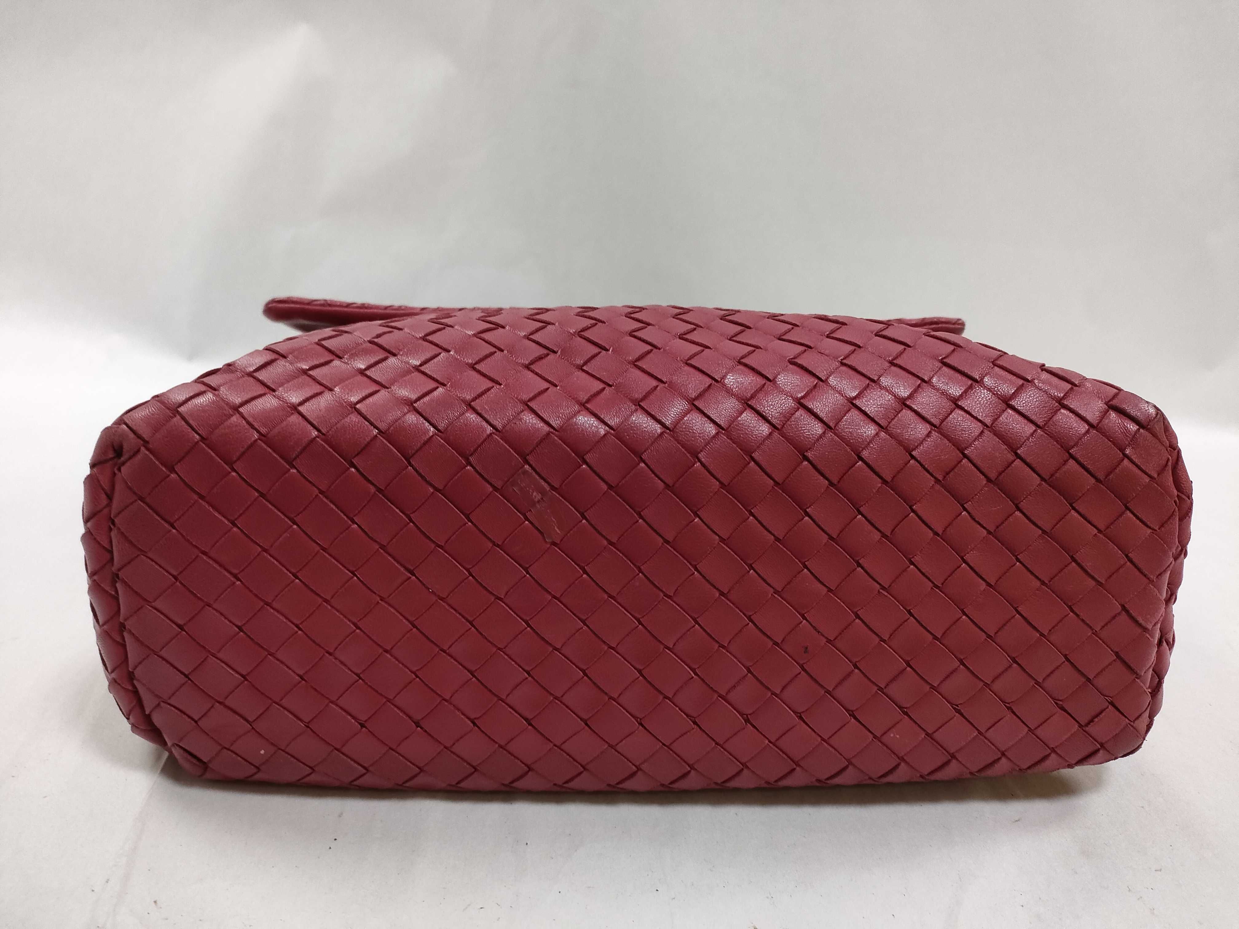 Intrecciato Leather Shoulder Bag, Red — view 7