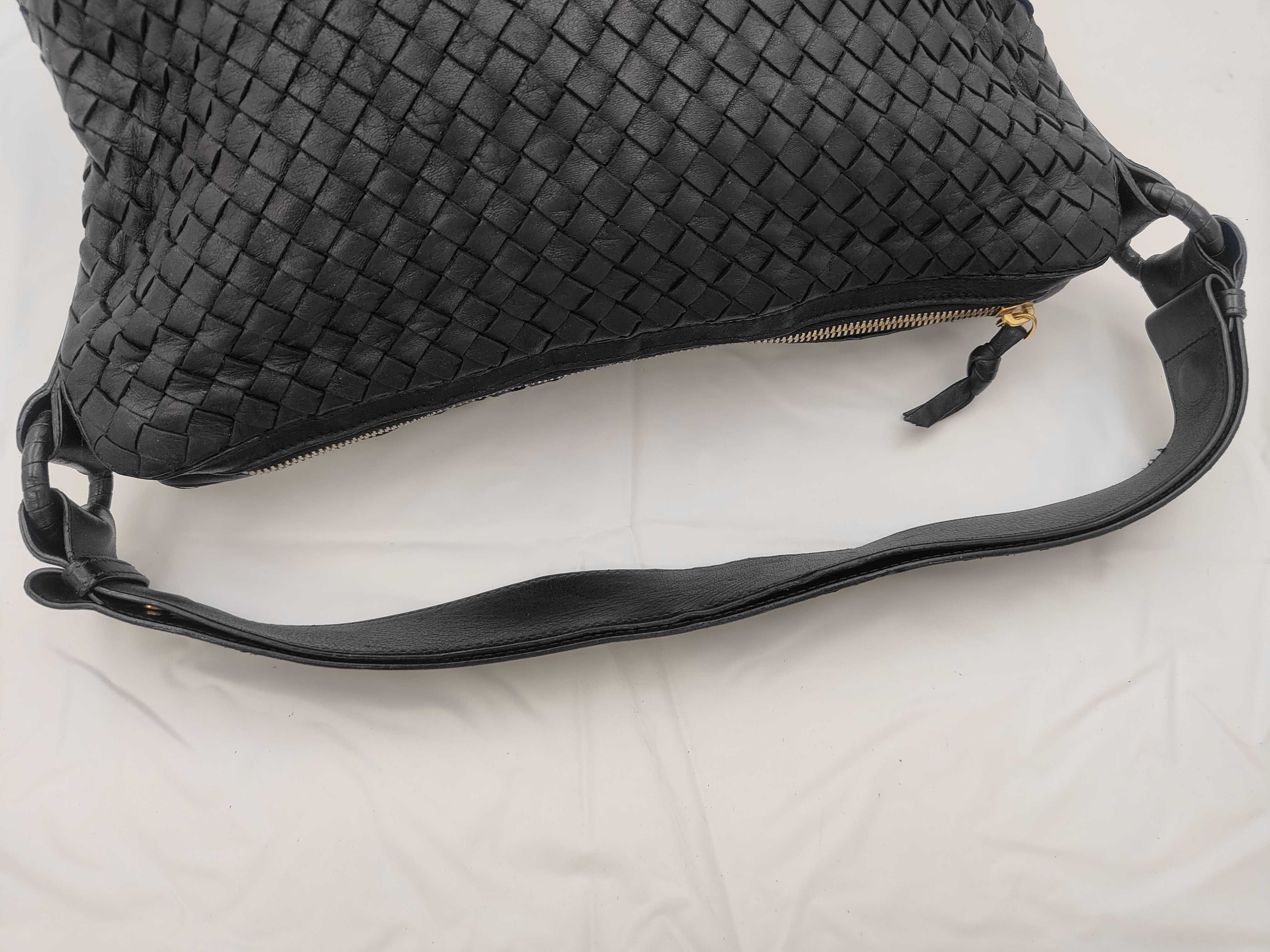 Intrecciato One-Shoulder Bag, Black — view 3