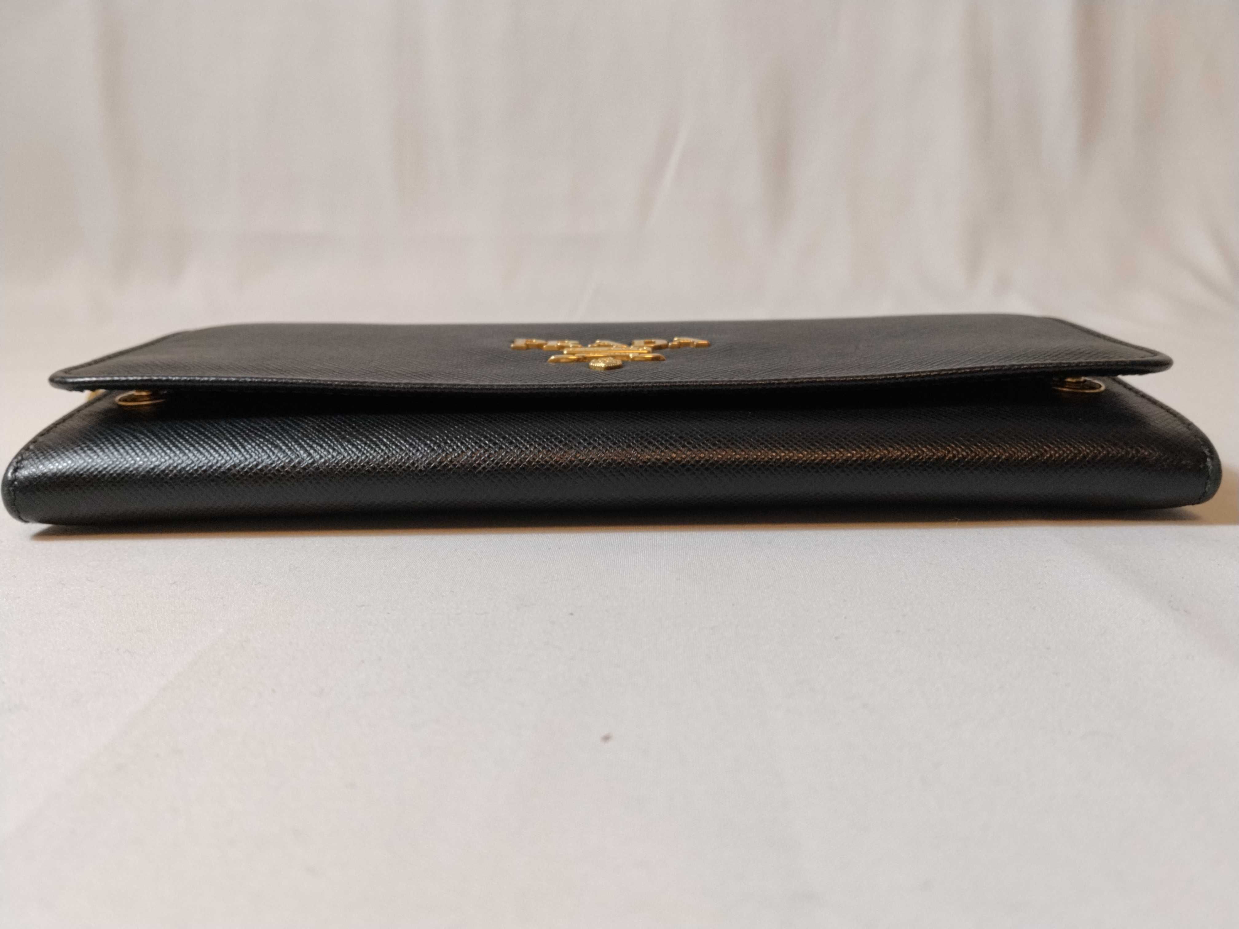 Chain Wallet — view 3