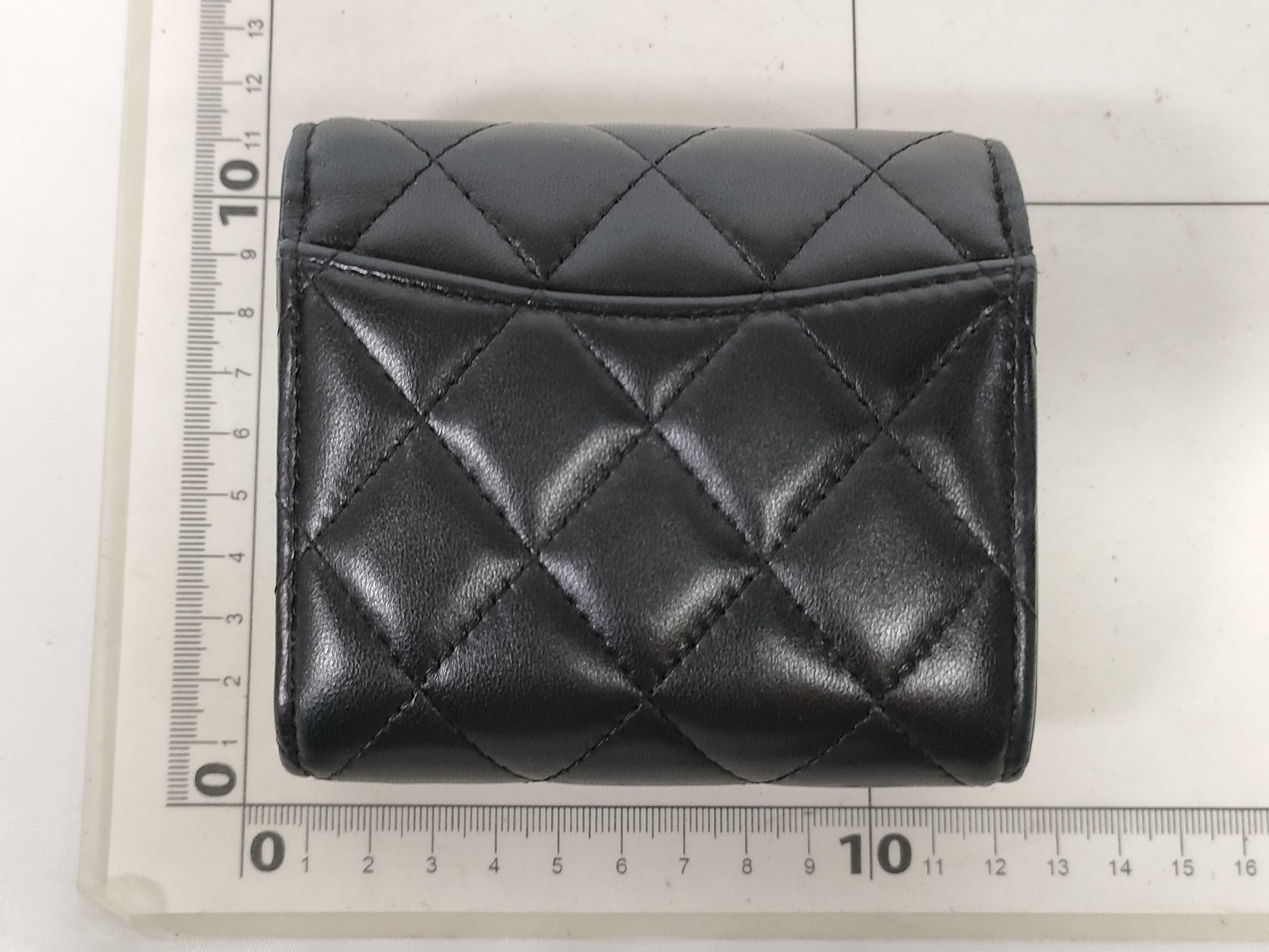 Lambskin Tri-fold Wallet (No. 31 series) / Coco / Black — view 2
