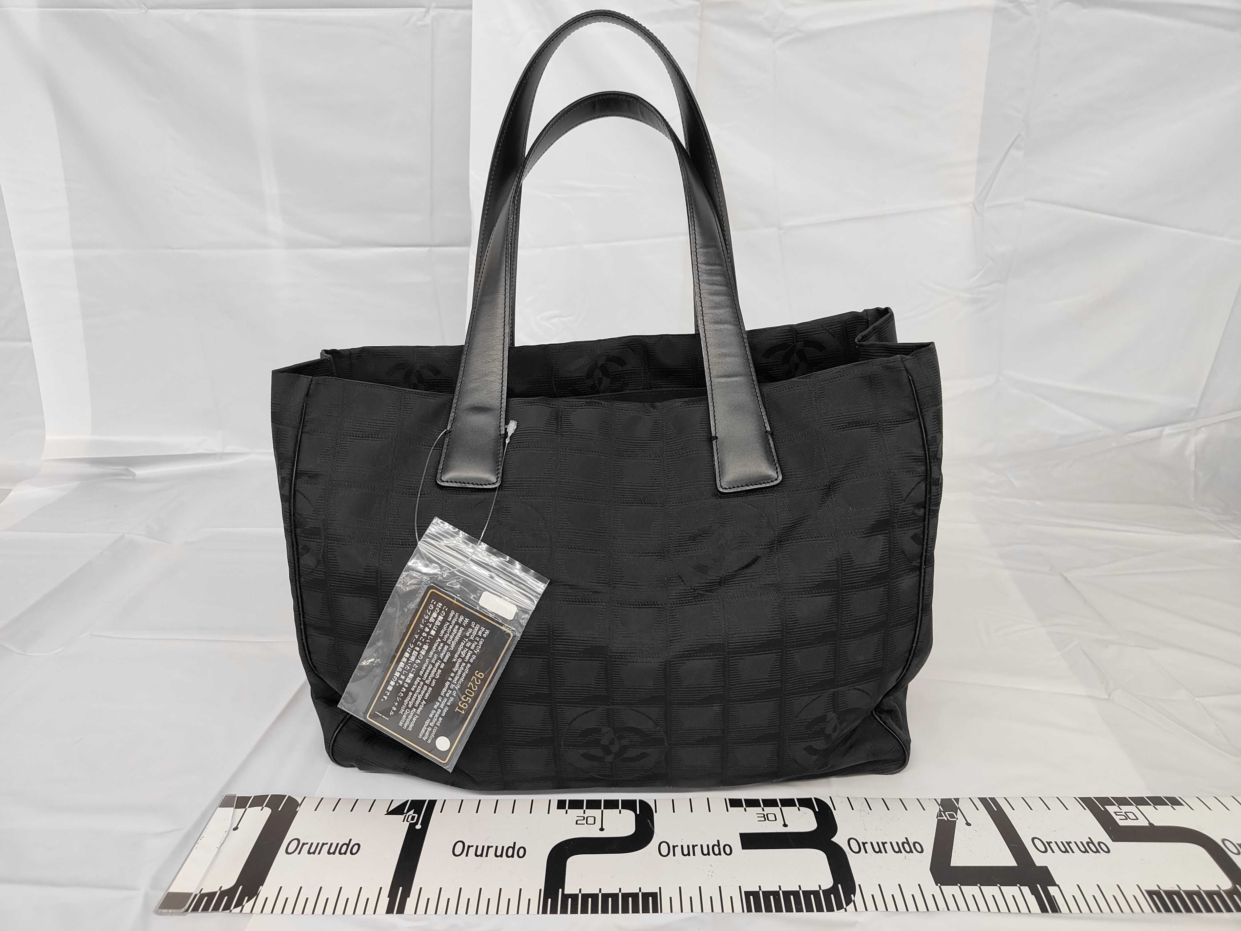 New Travel Tote, Black, Series 9 Tote Bag — view 2