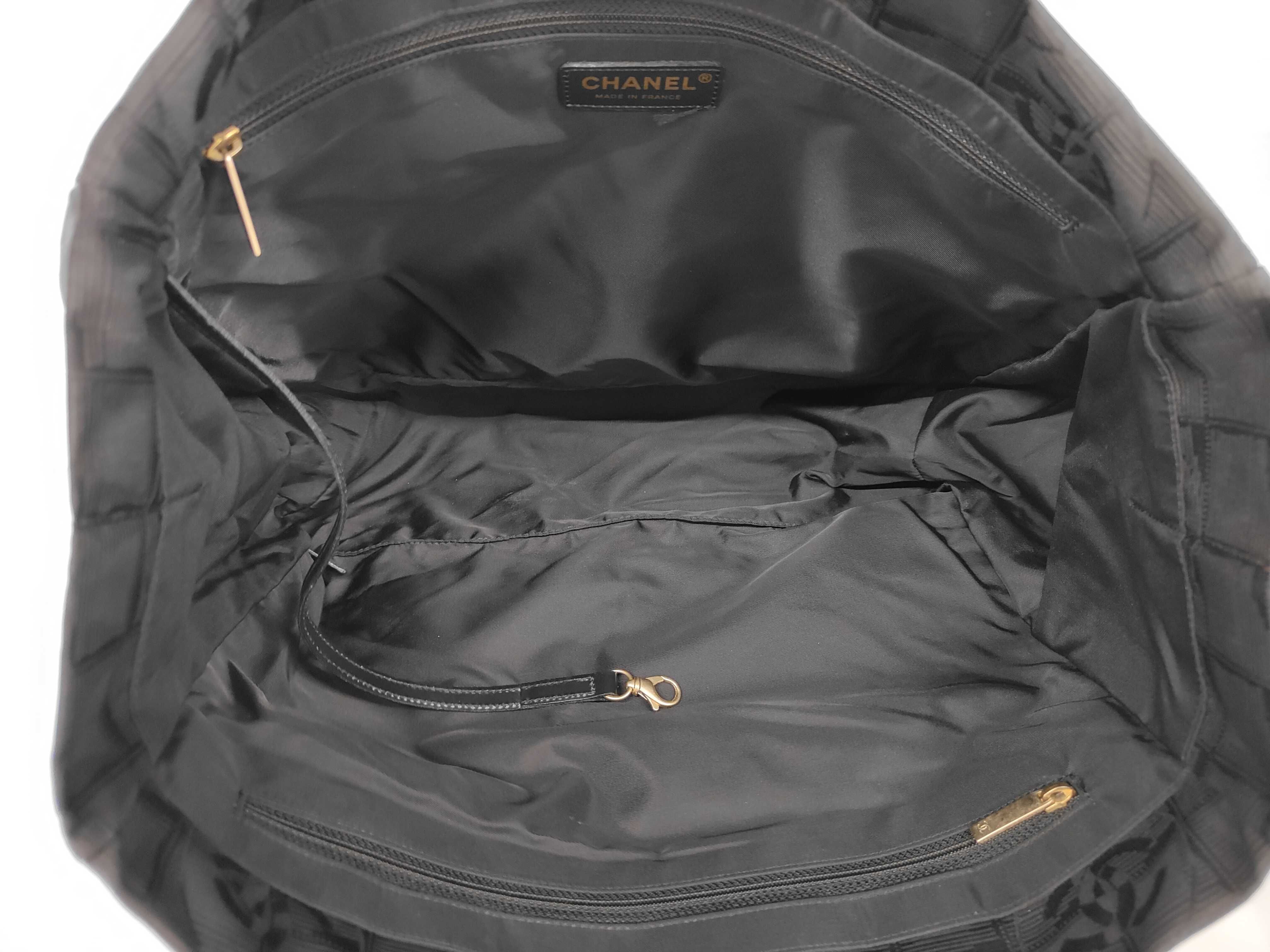 New Travel Tote, Black, Series 9 Tote Bag — view 9