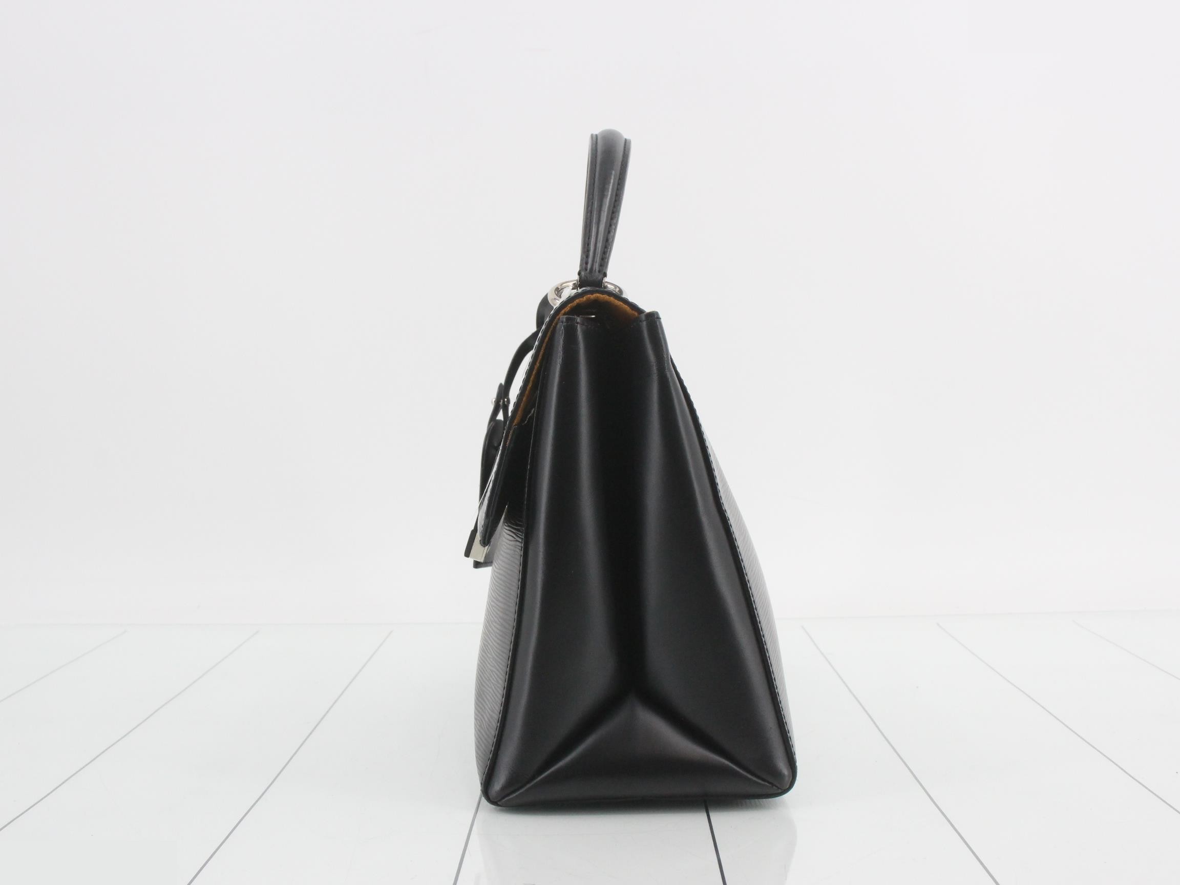 Epi Grenelle MM Noir 2WAY Handbag — view 3