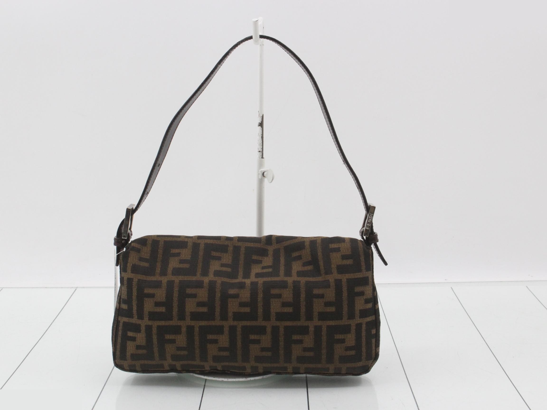 ZUCCA Mamma Bucket One-Shoulder Bag — view 2