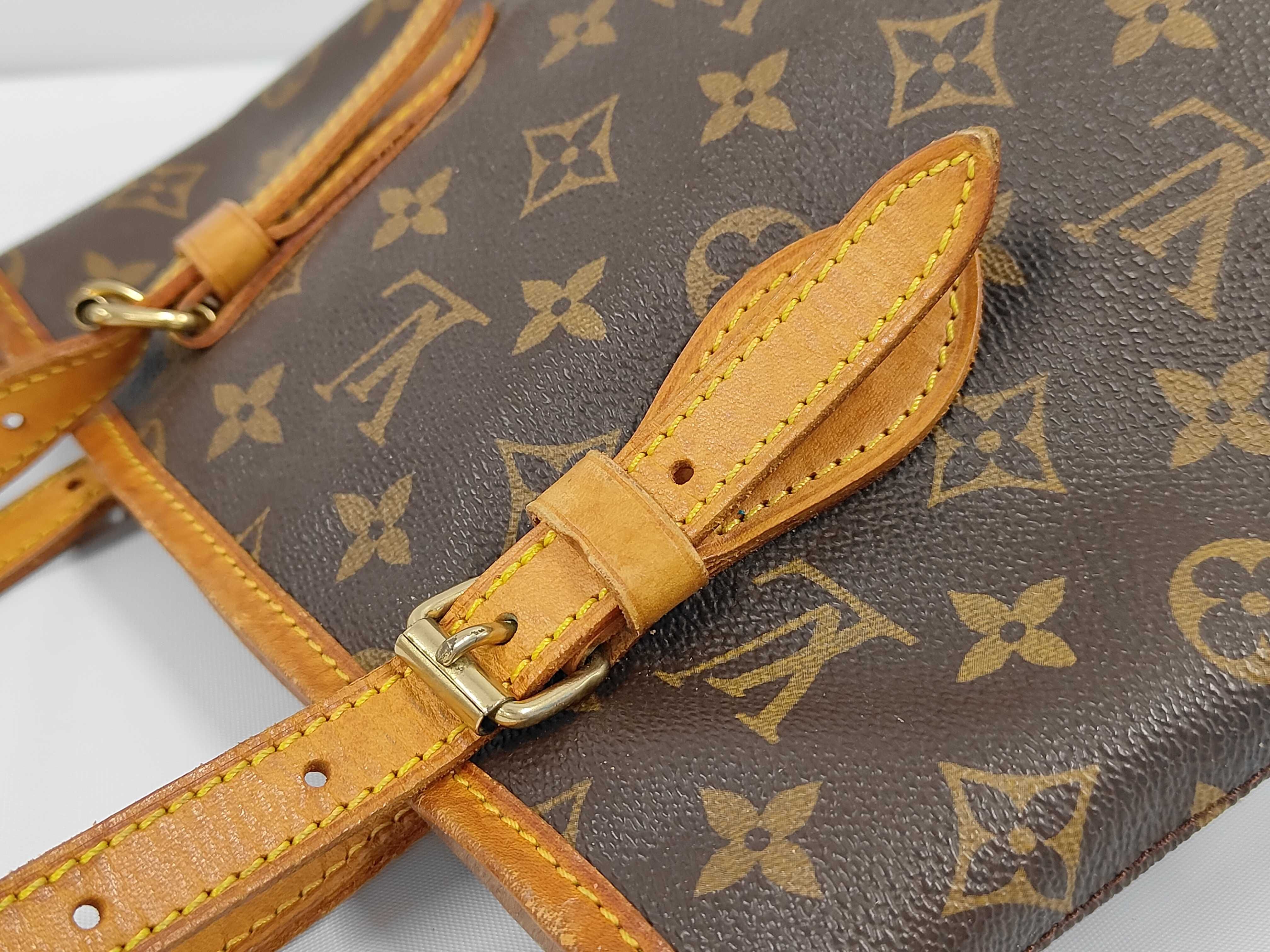 Monogram Bucket PM Handbag Shoulder Bag — view 6