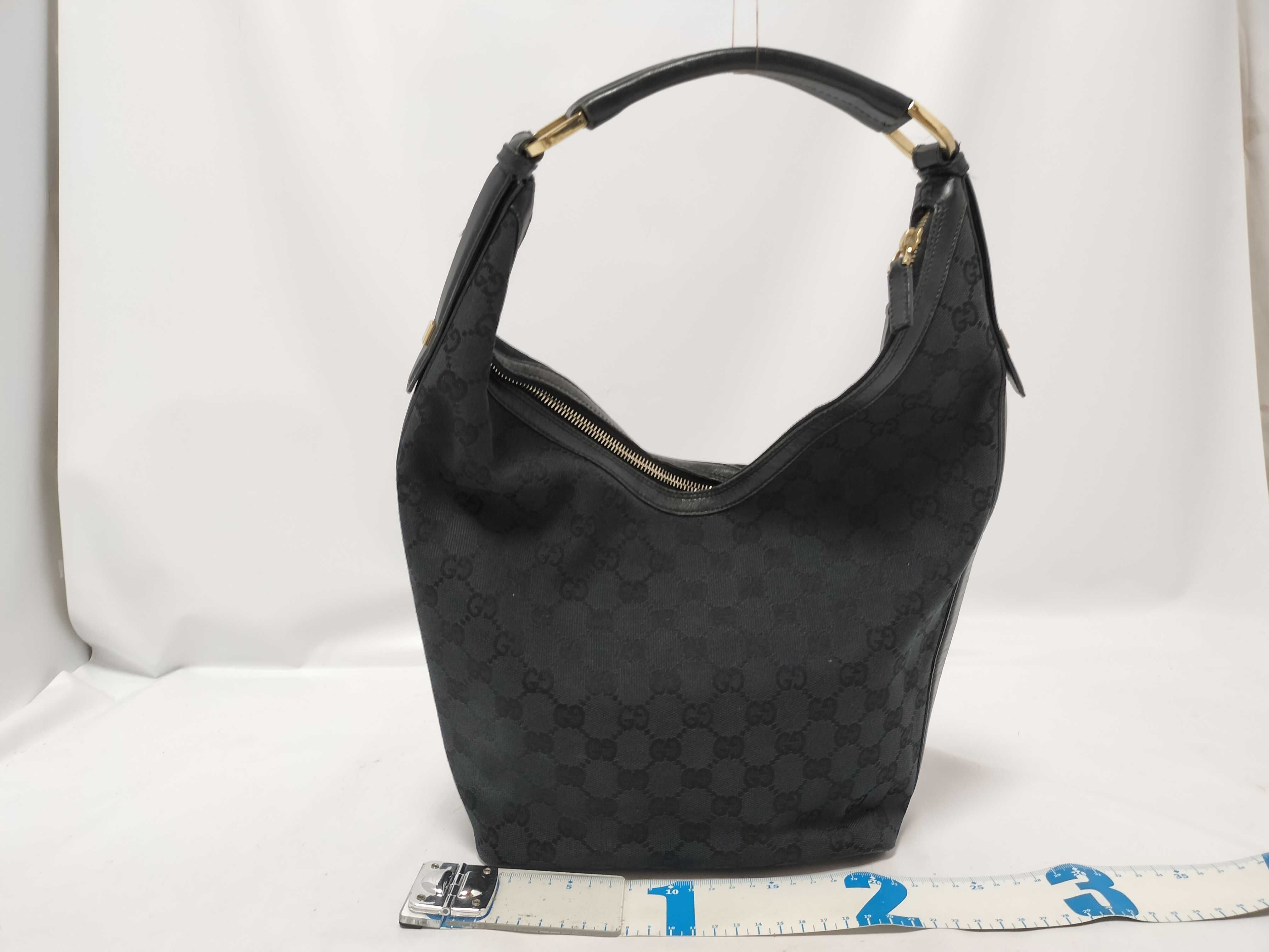GG Canvas One-Shoulder Bag 001・4288 GG Canvas x Leather Black Shoulder Bag — view 2