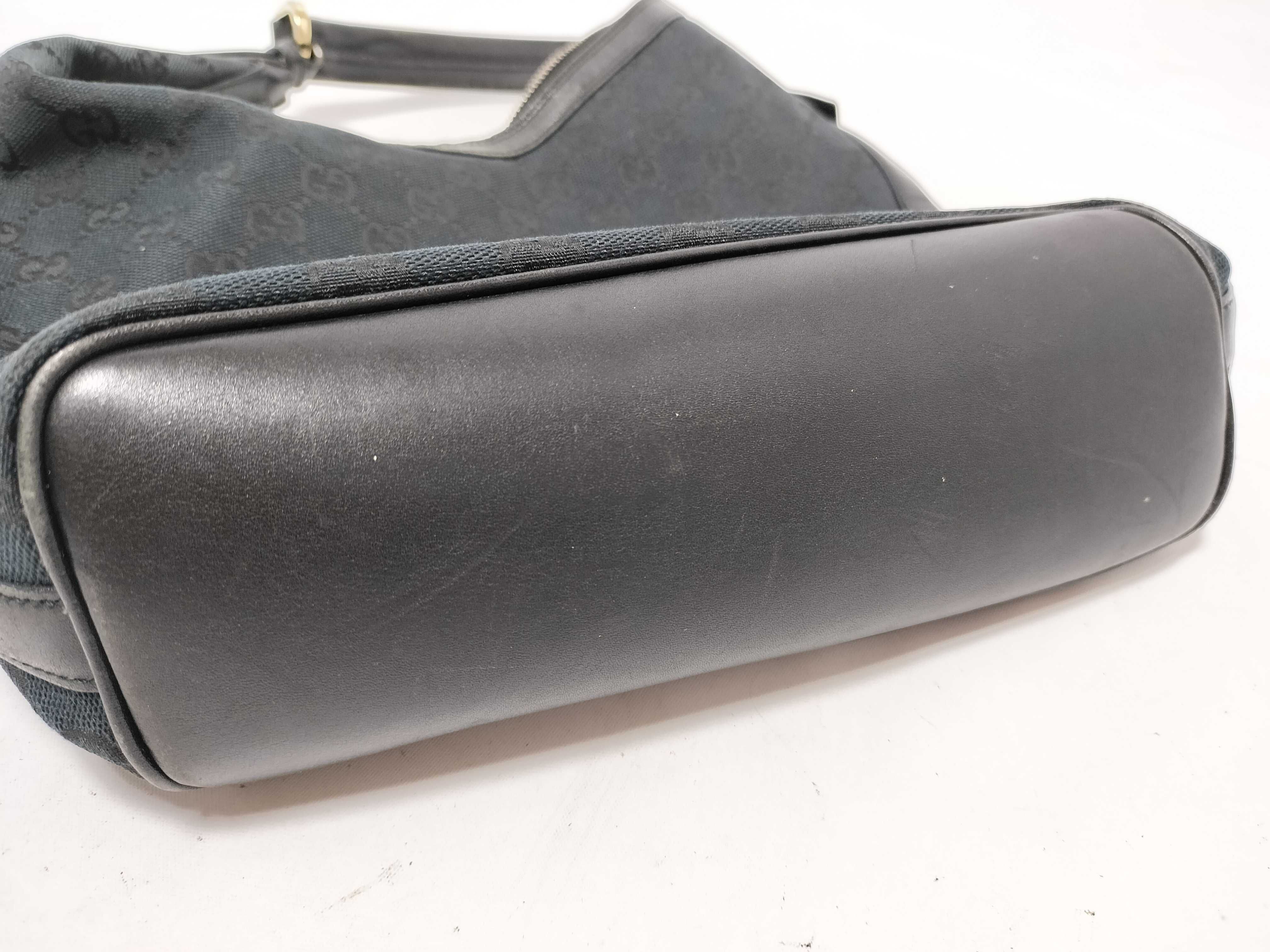 GG Canvas One-Shoulder Bag 001・4288 GG Canvas x Leather Black Shoulder Bag — view 14