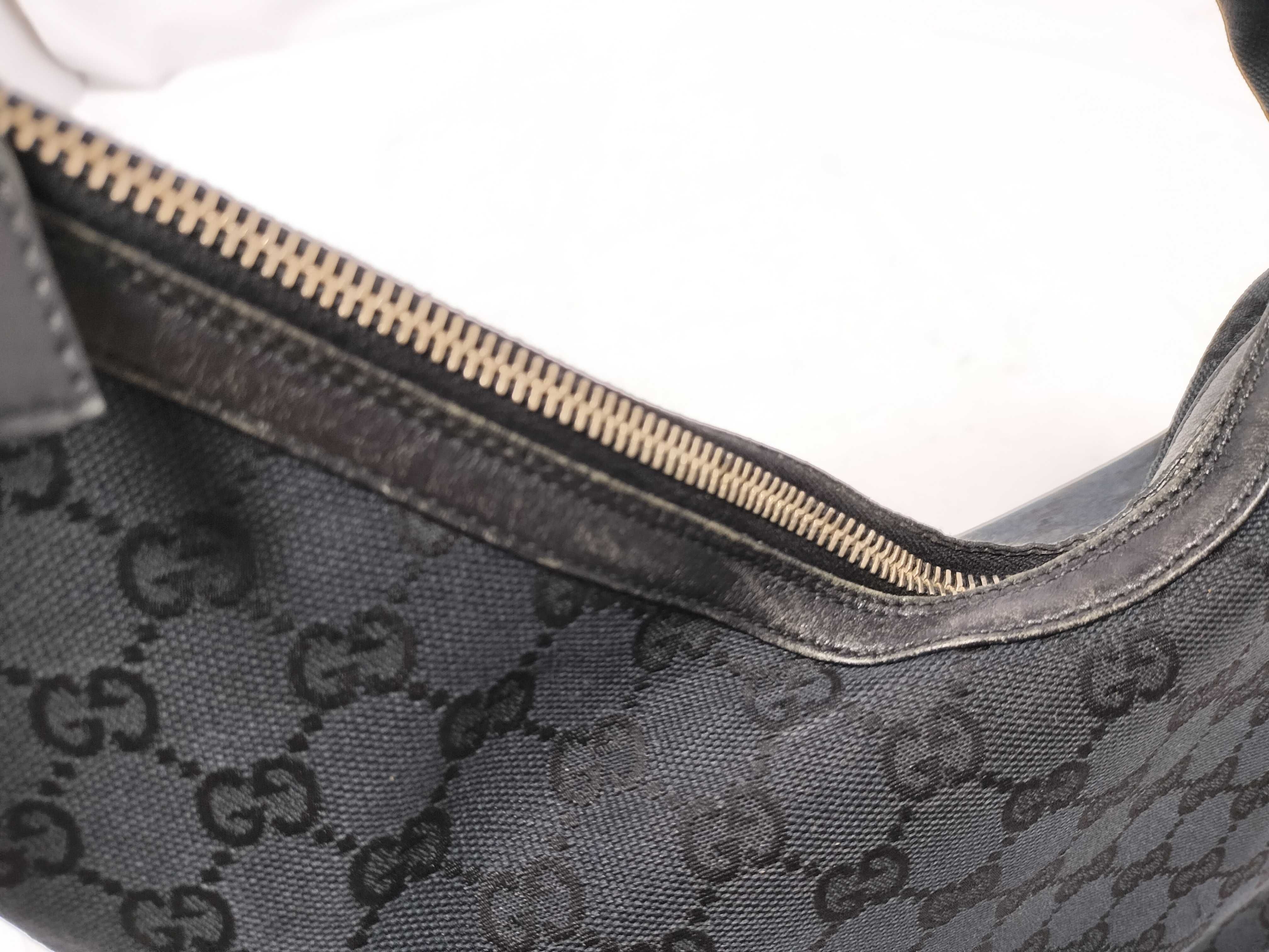 GG Canvas One-Shoulder Bag 001・4288 GG Canvas x Leather Black Shoulder Bag — view 9