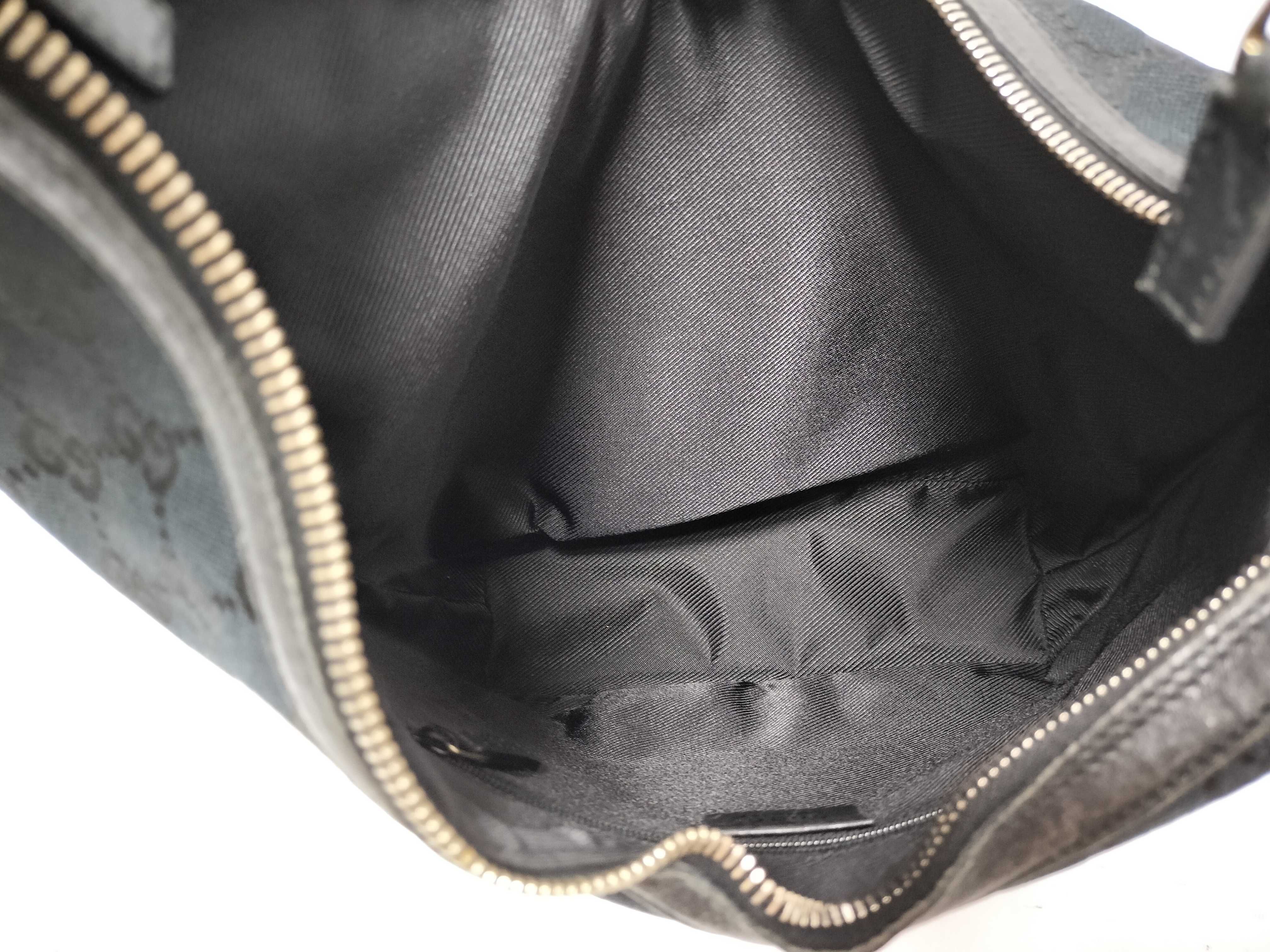 GG Canvas One-Shoulder Bag 001・4288 GG Canvas x Leather Black Shoulder Bag — view 10