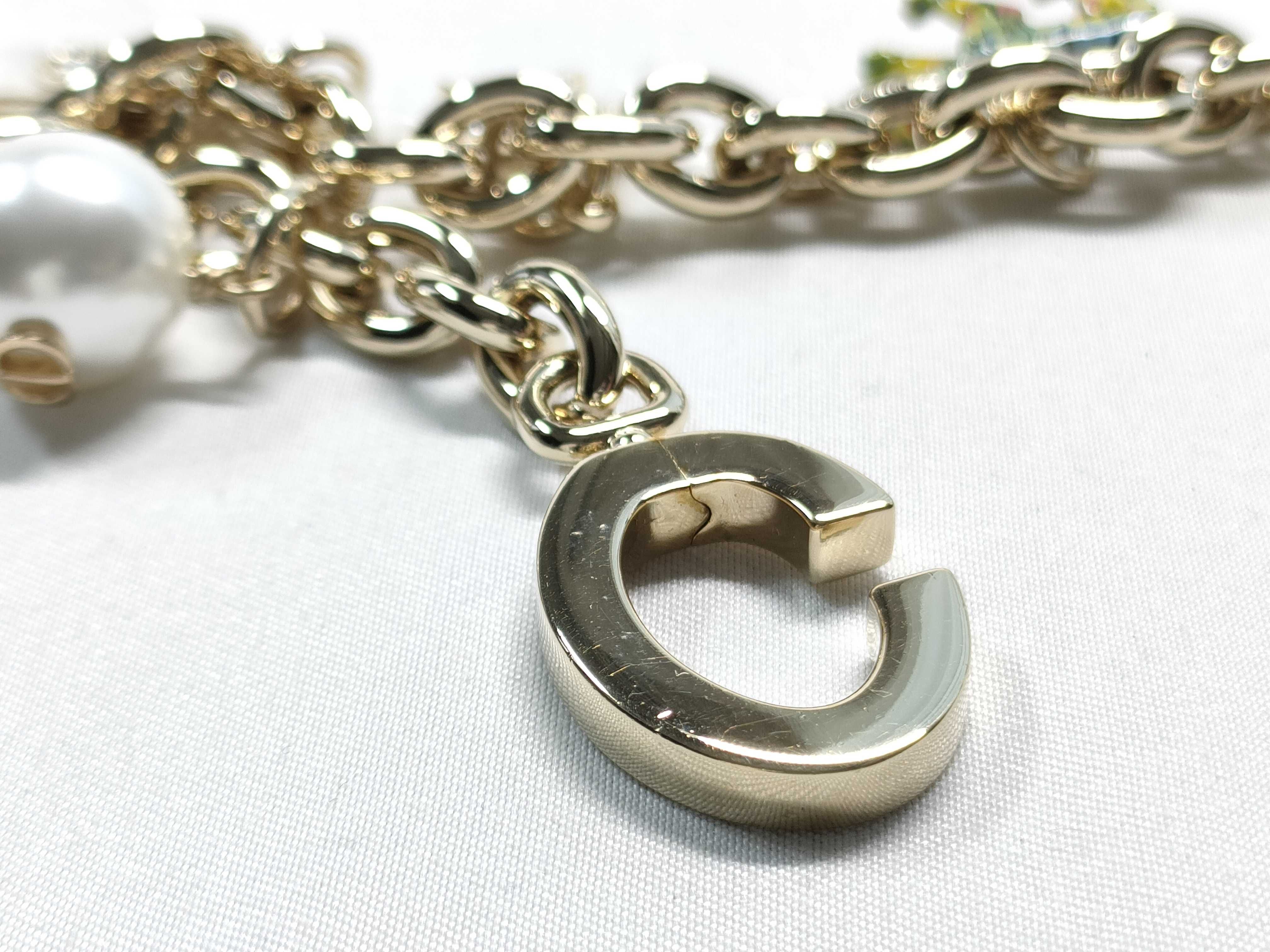 30 Montaigne Bag Charm — view 12