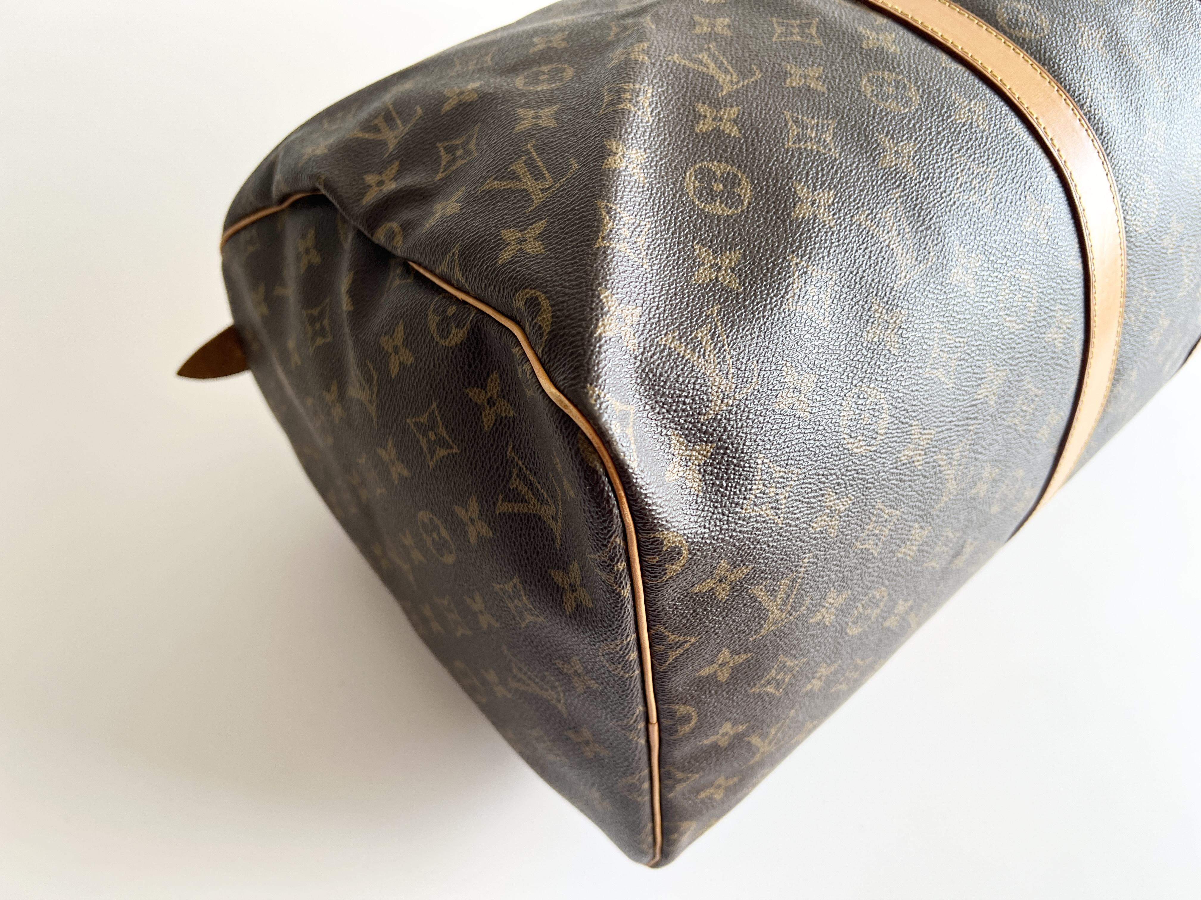 Keepall 55 Monogram Leather Handbag Boston Bag — view 11