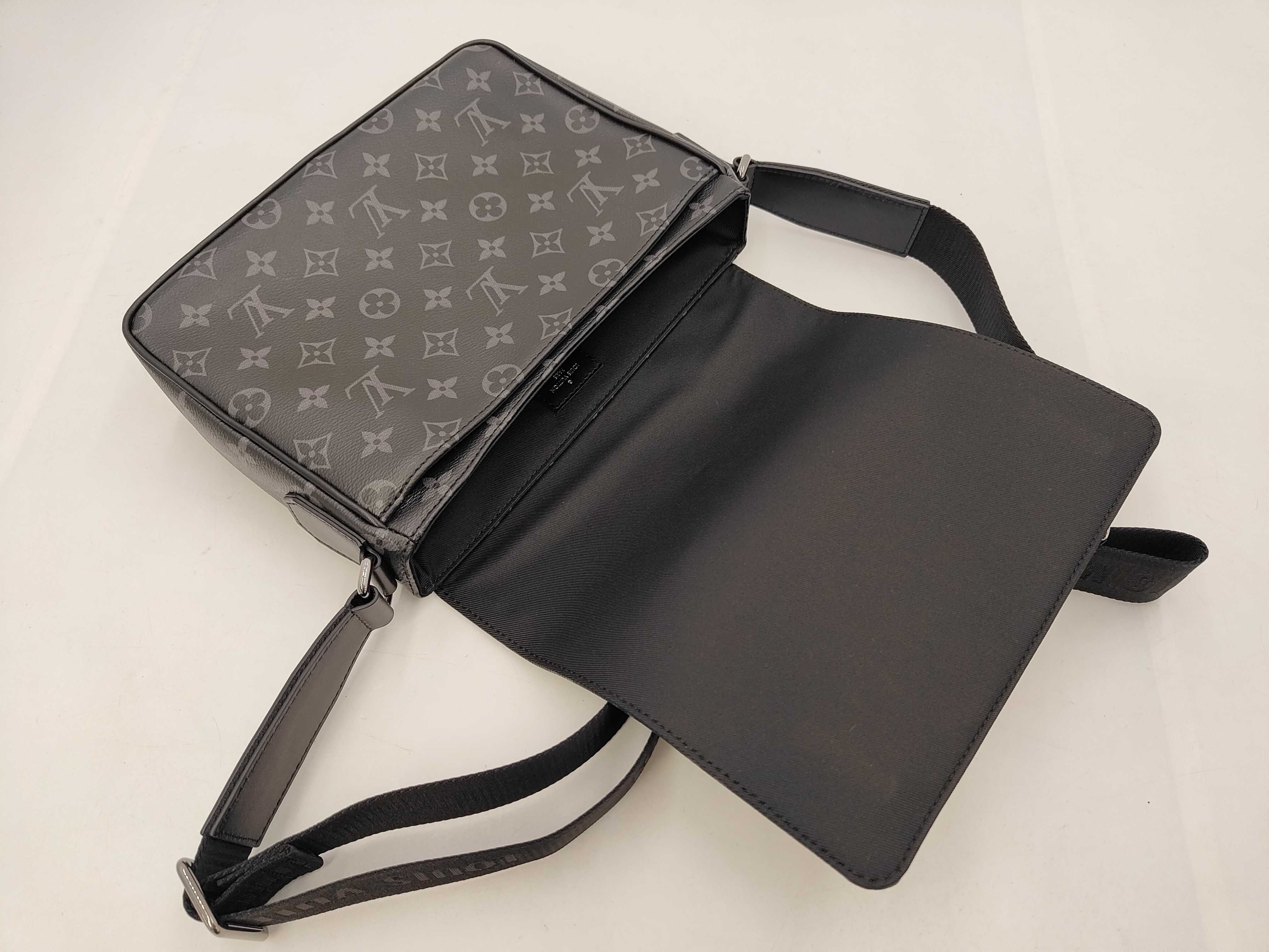 M46255 District PM NV3 Monogram Eclipse Shoulder Bag — view 8