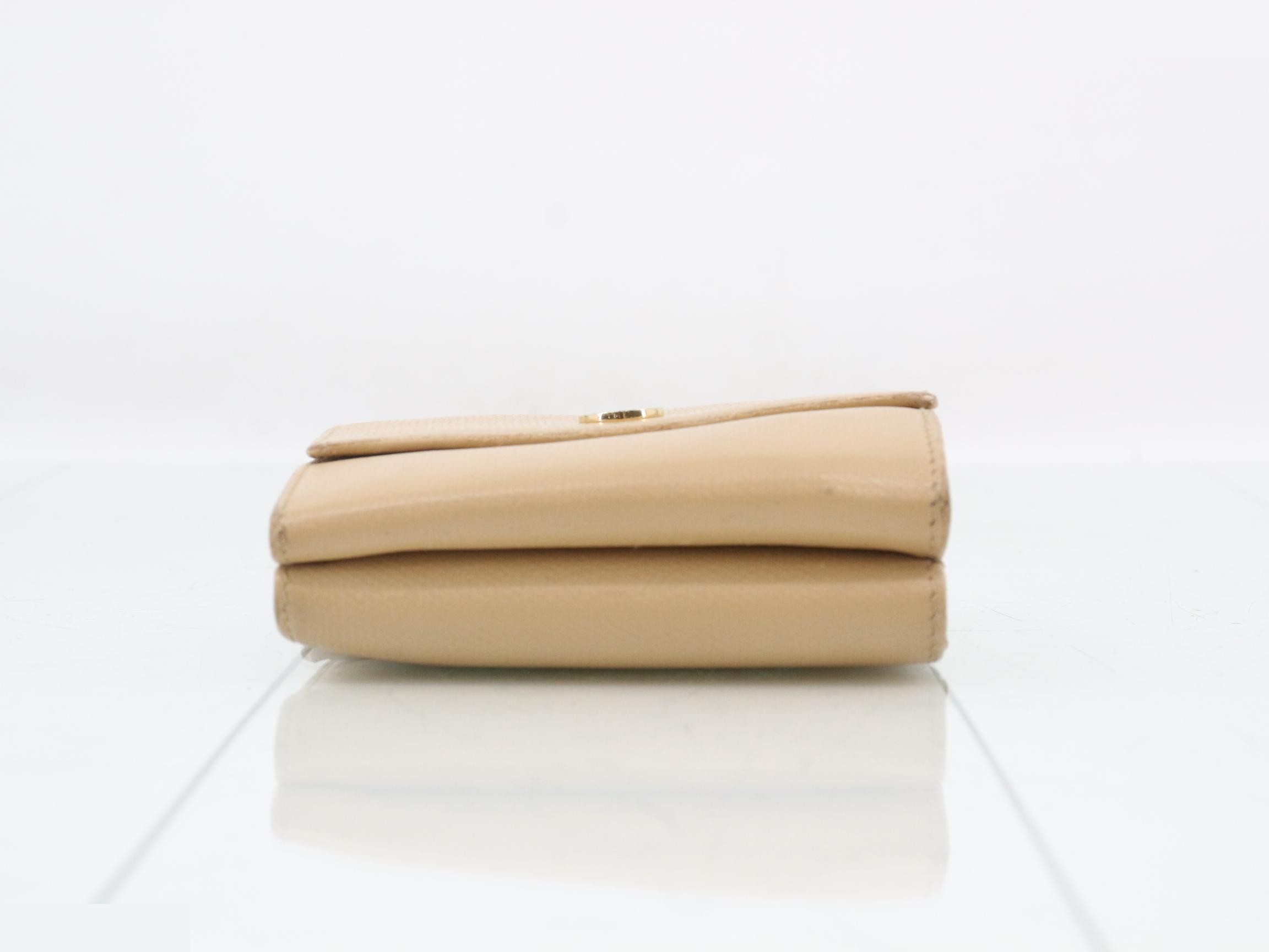 Coco Button (Bag) - Double Snap Wallet - Beige — view 3