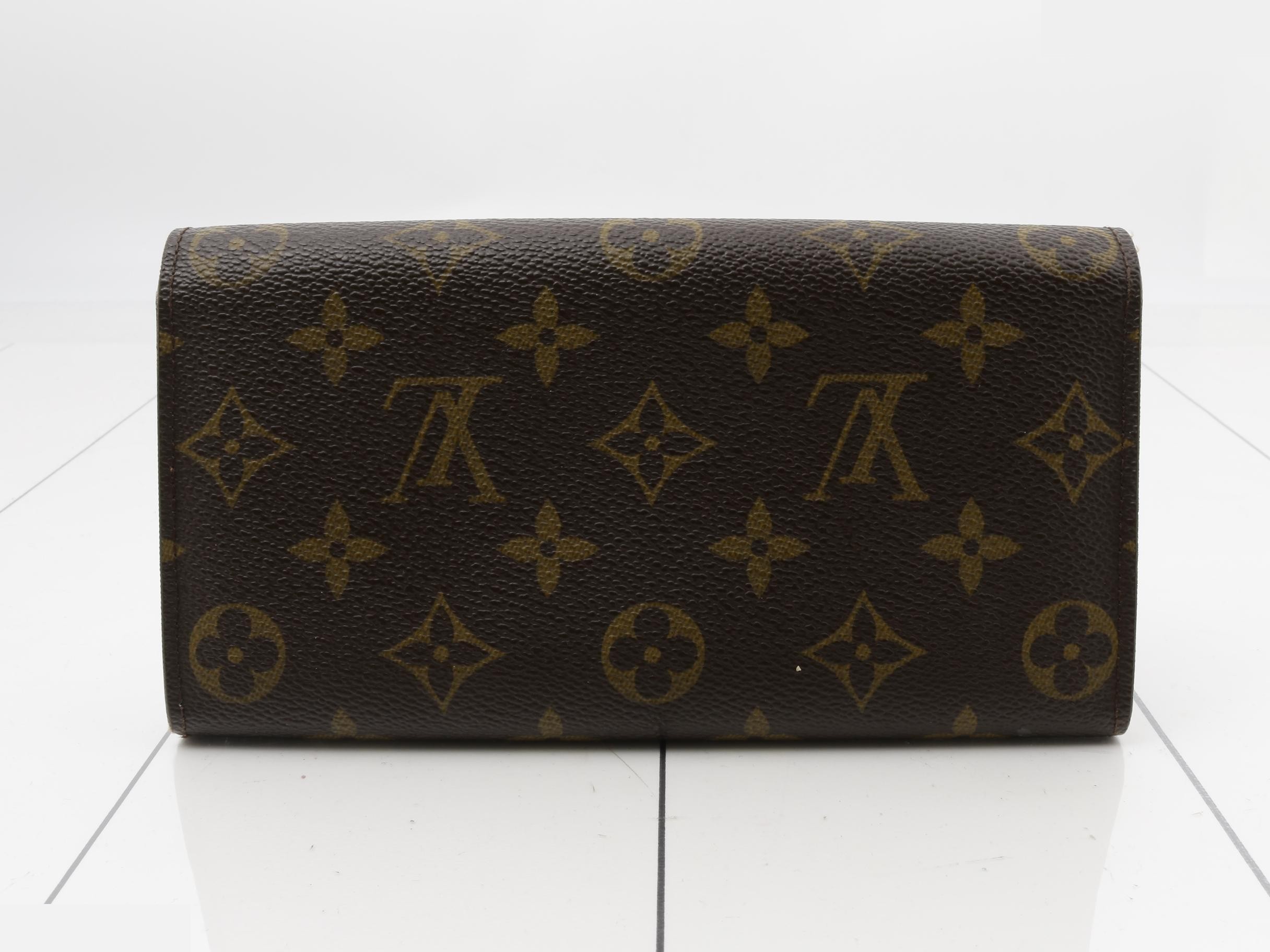 Monogram Portefeuille Sarah Bi-fold Long Wallet — view 3