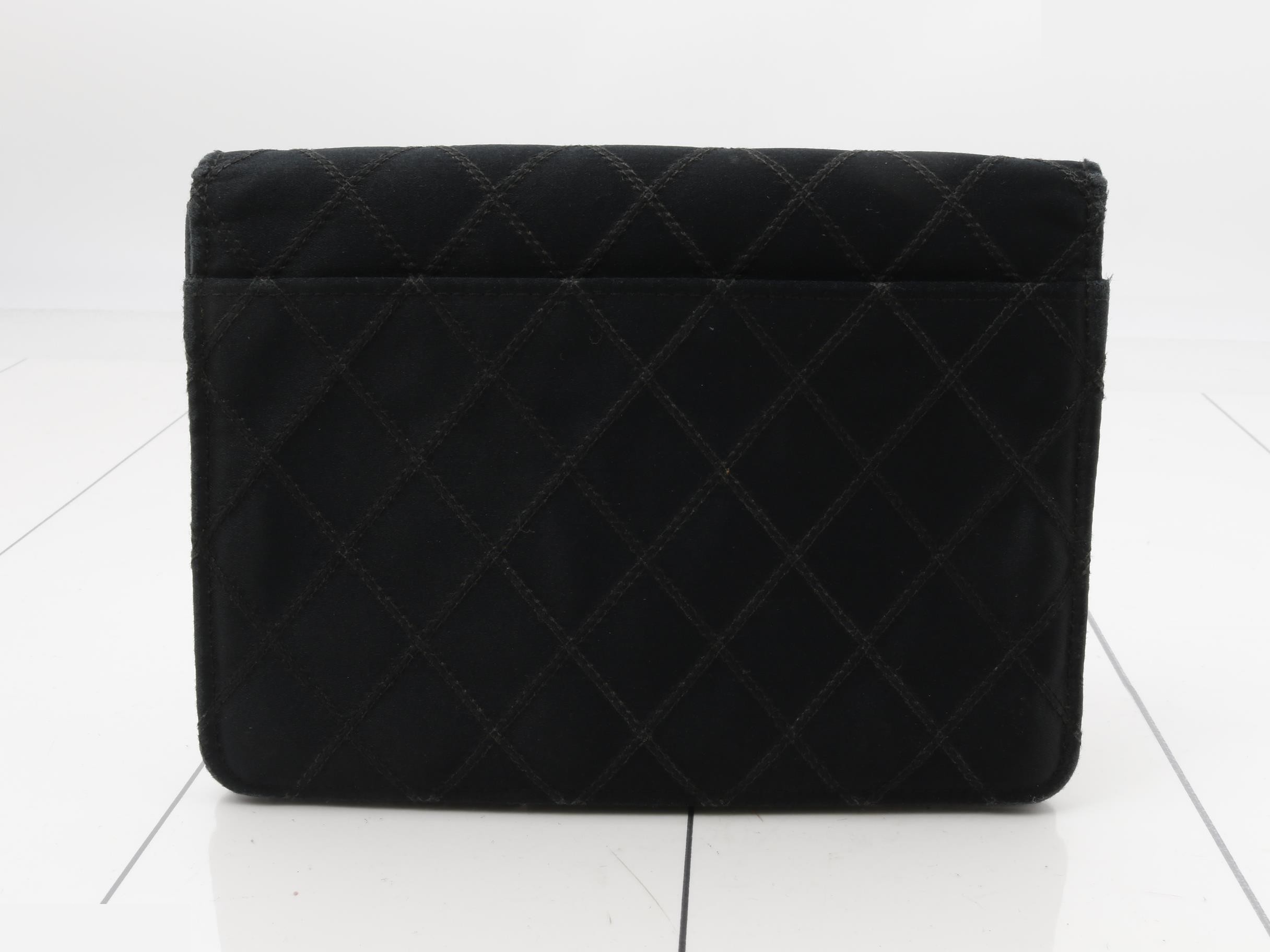 Bicolore satin Coco Mark pouch — view 2