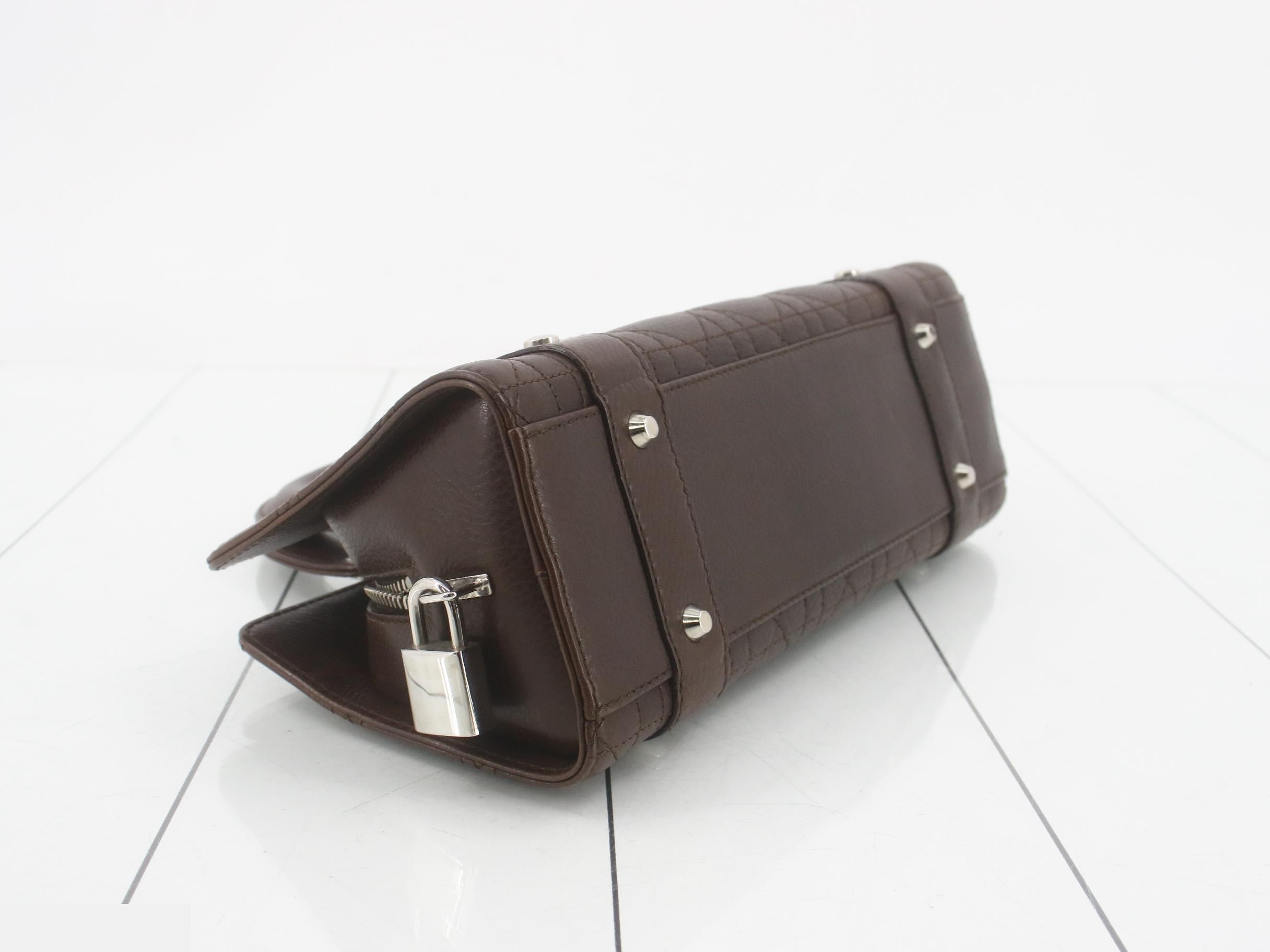 Lady Dior Leather Bag/Handbag - Cannage — view 5