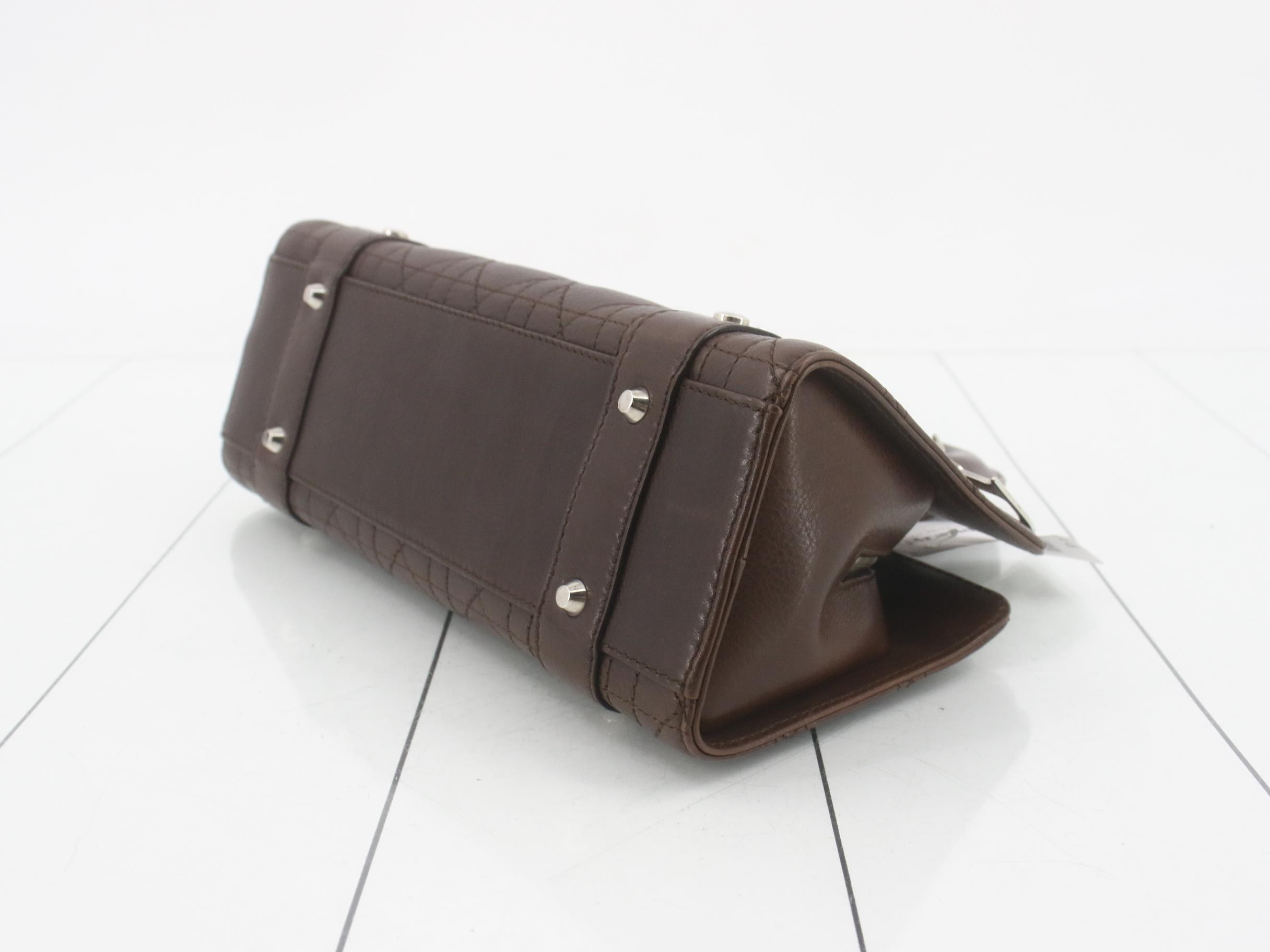 Lady Dior Leather Bag/Handbag - Cannage — view 6