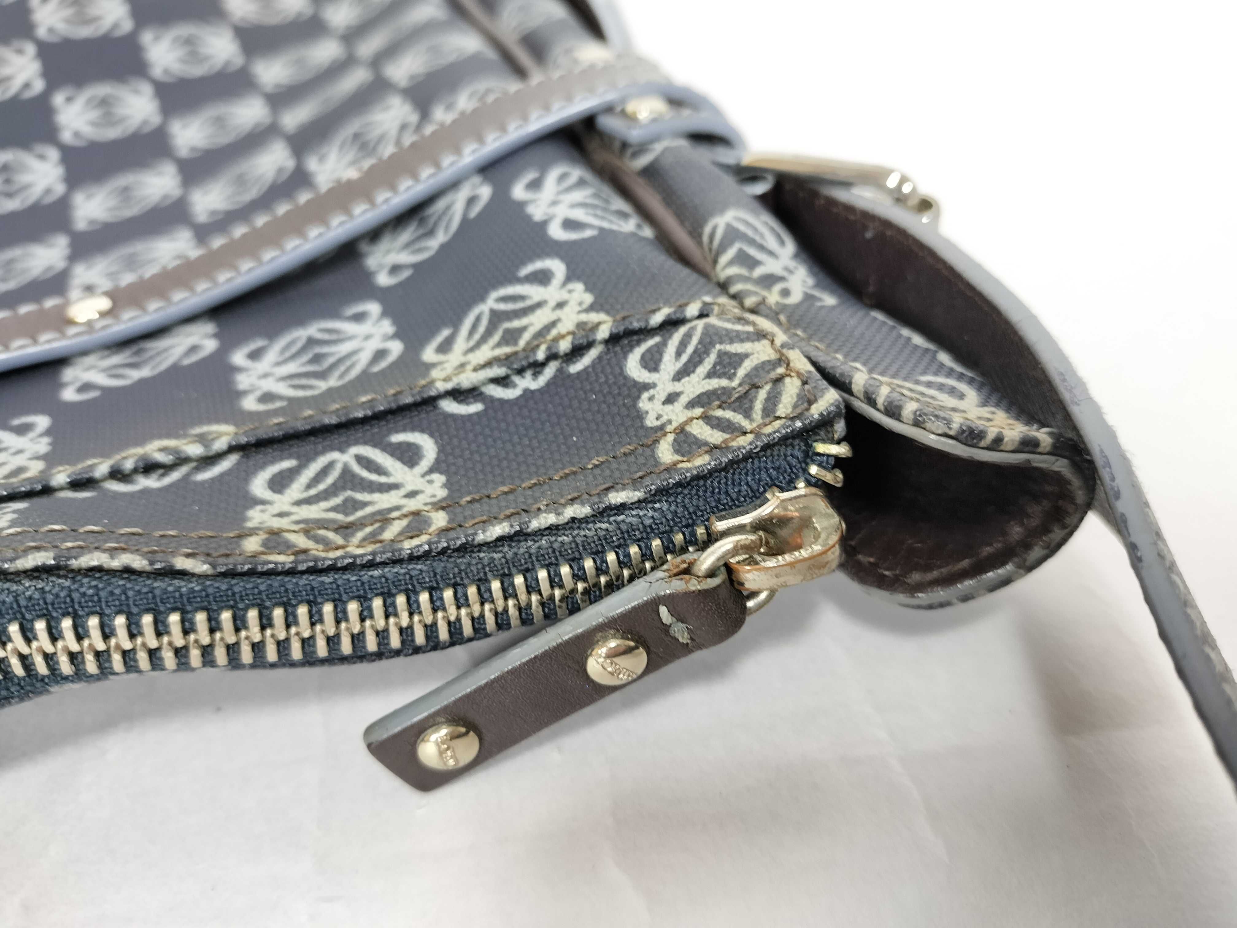 shoulder bag, Repeat Anagram shoulder bag — view 9