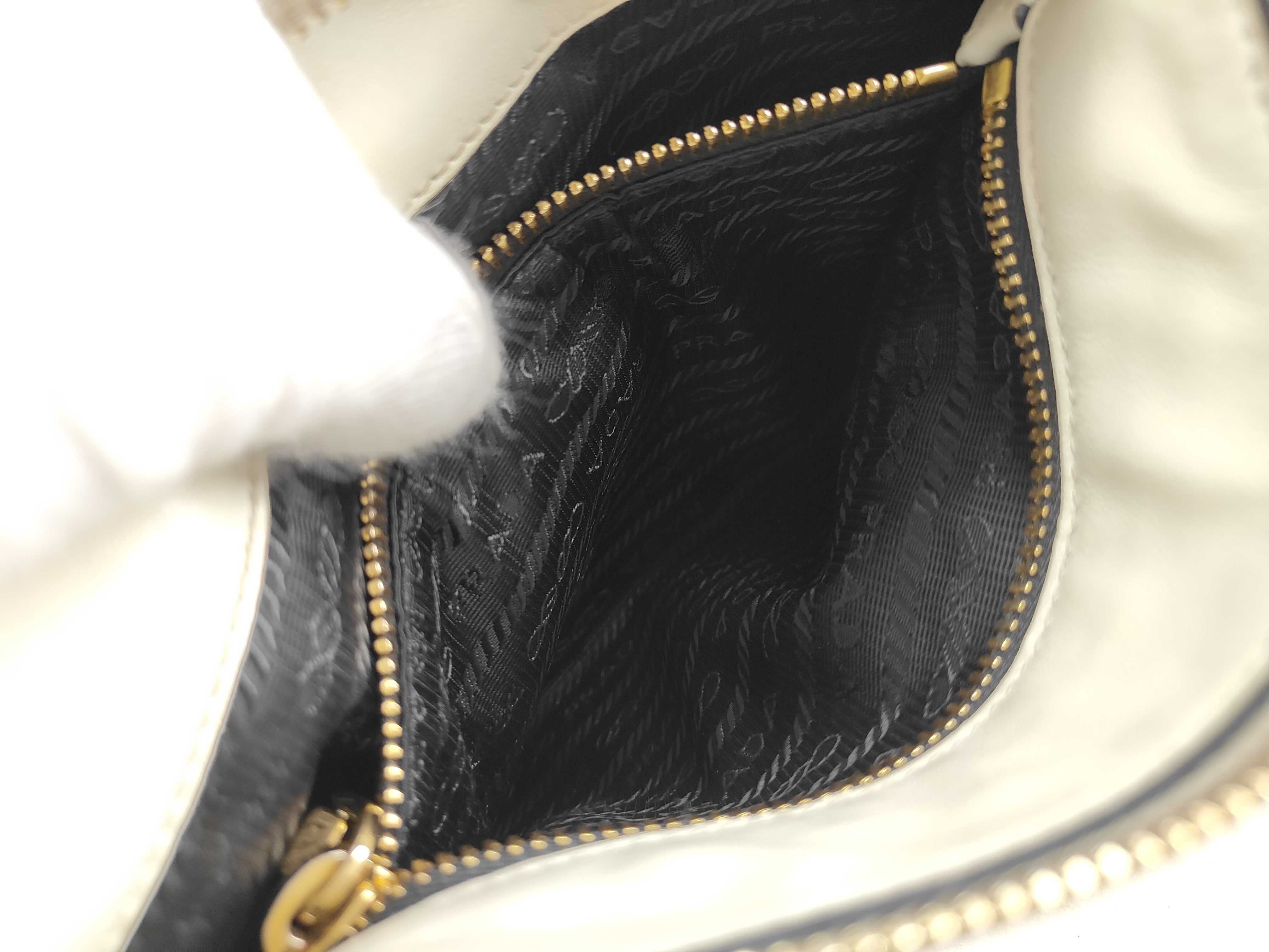 shoulder bag — view 13