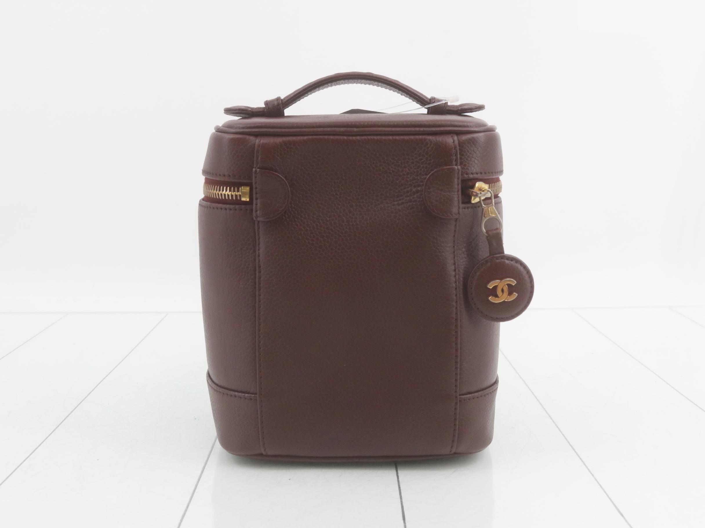 Caviar skin (bag) / handbag — view 2