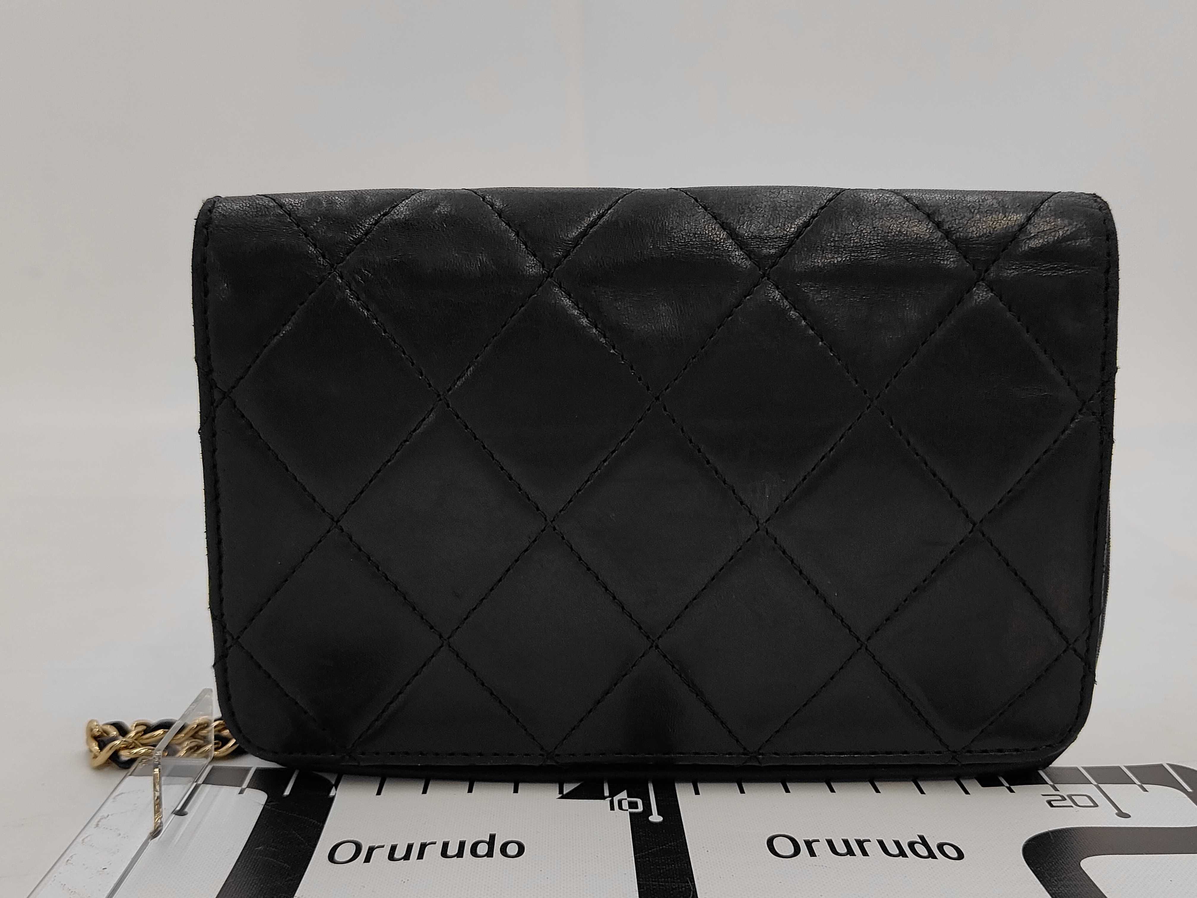 Lambskin Matelassé Coco Lock Chain Wallet Shoulder Bag — view 2