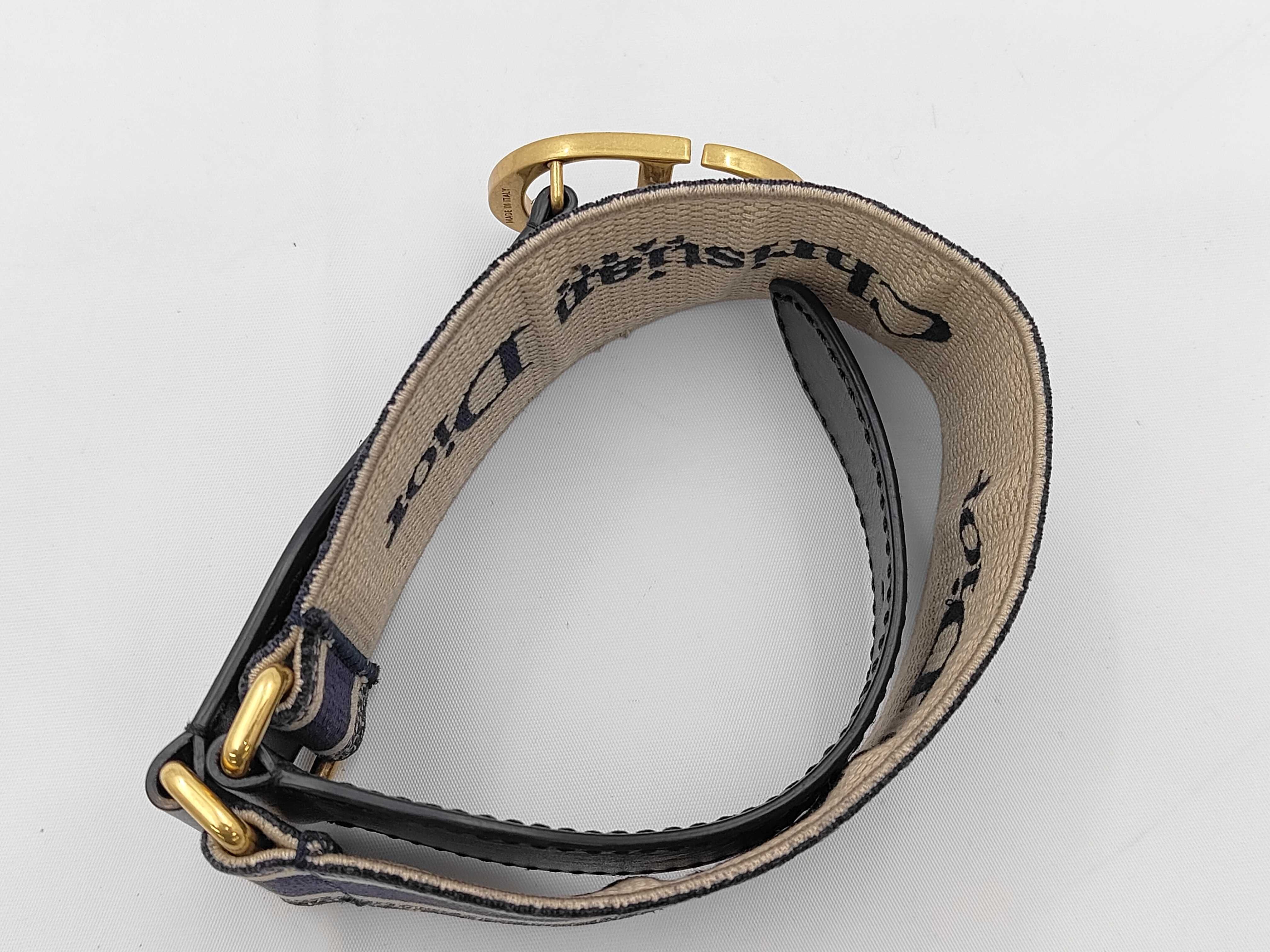brand belt — view 3
