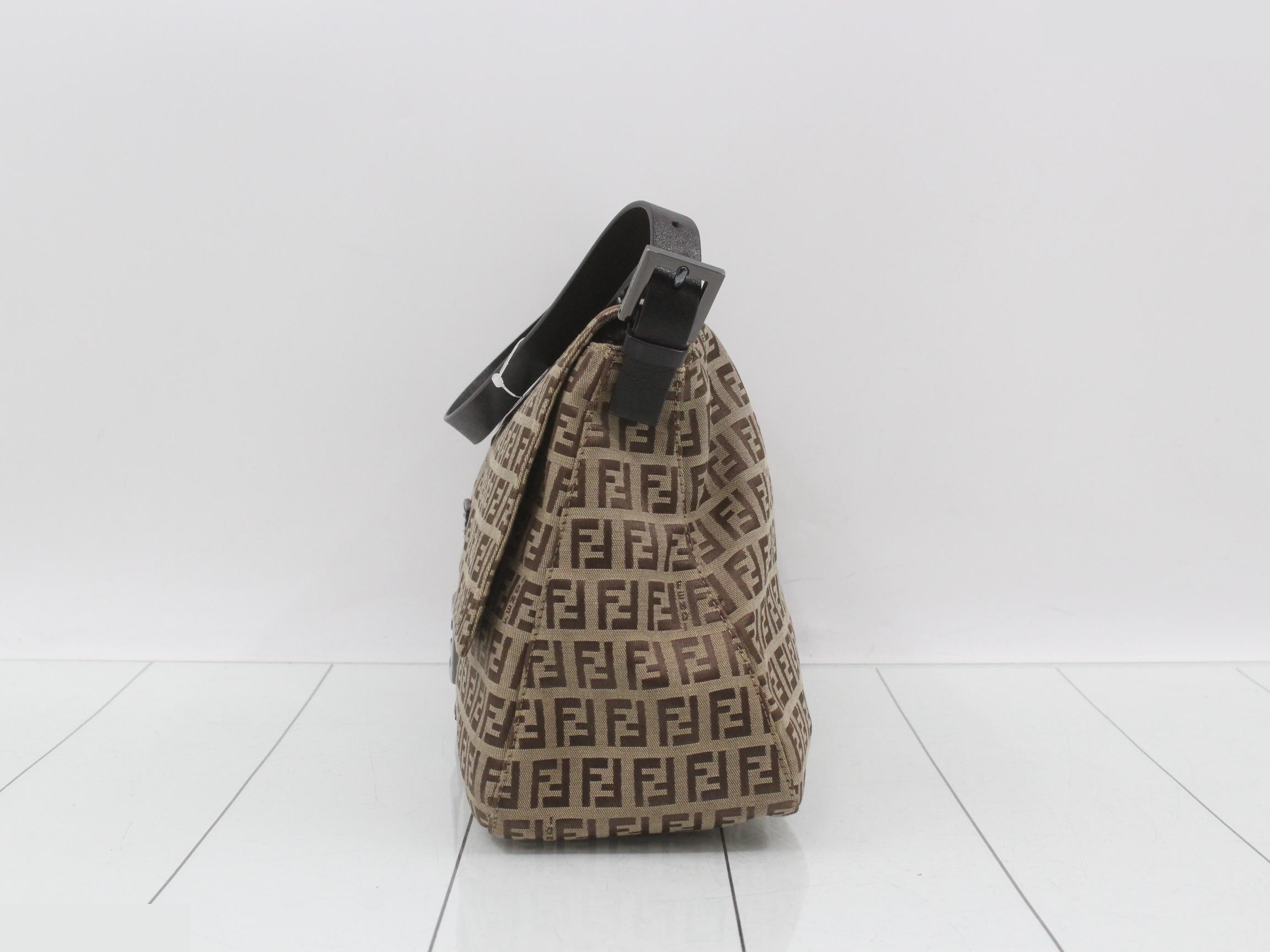 Mamma Bucket 8BR030 Canvas x Leather Shoulder Bag, Beige — view 3