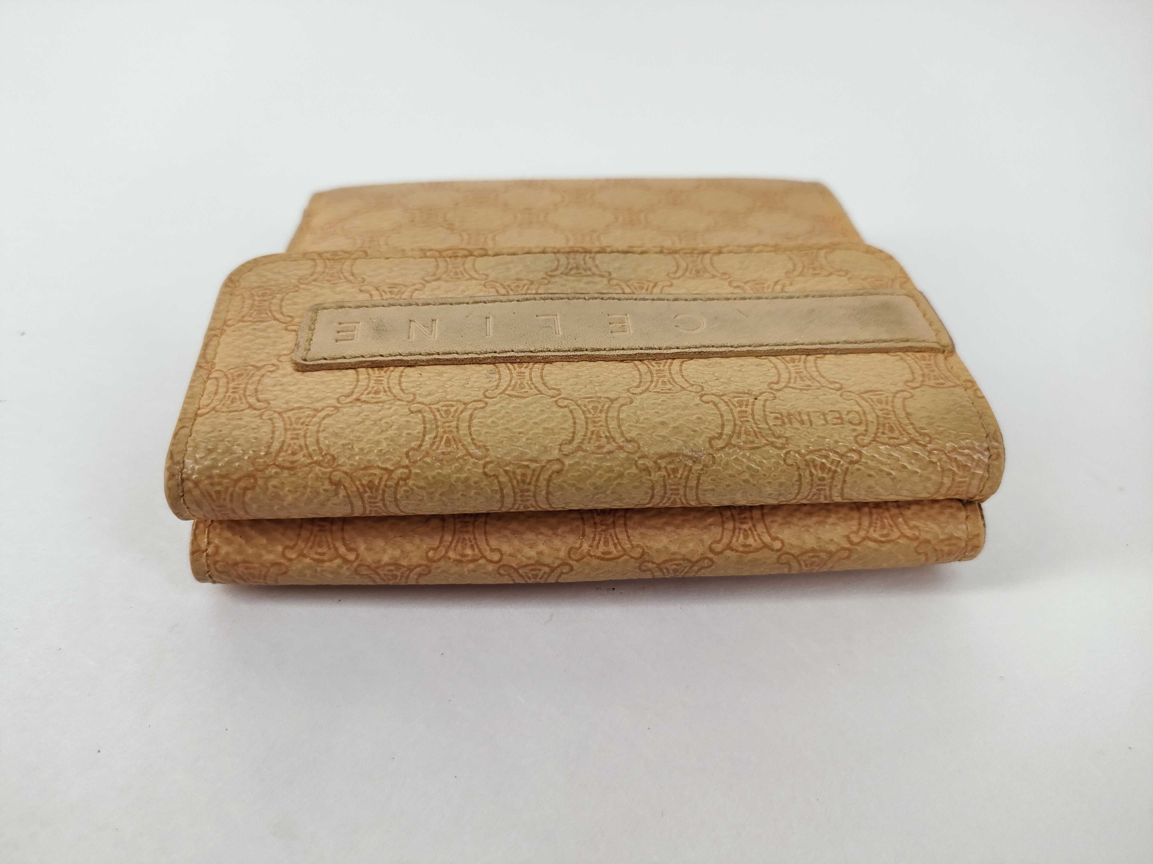 wallet — view 6