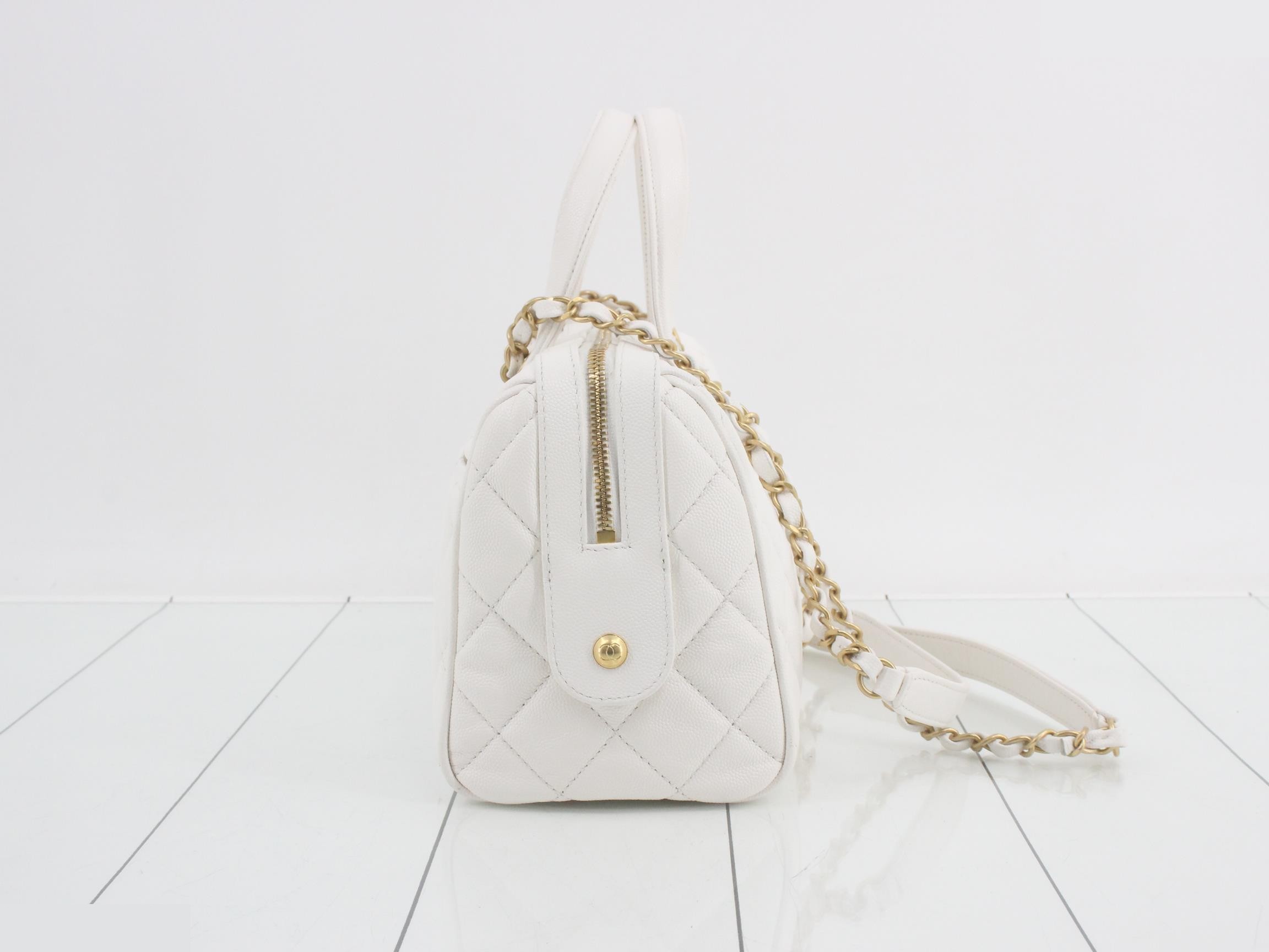 Matelassé (bag) - Shoulder bag — view 4