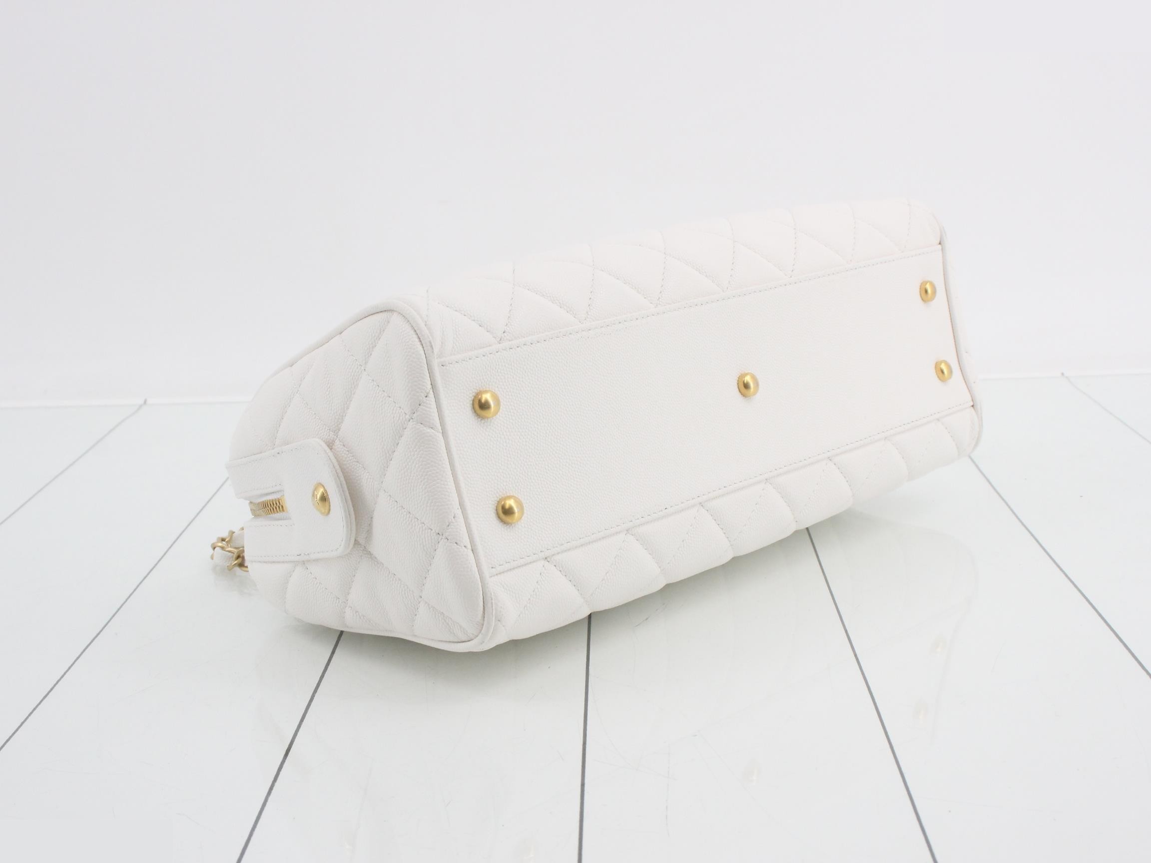 Matelassé (bag) - Shoulder bag — view 5