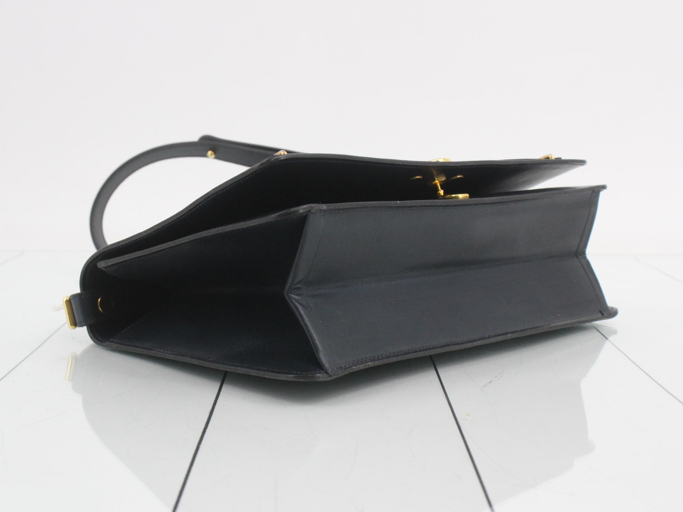 Vintage Leather Shoulder Bag — view 5