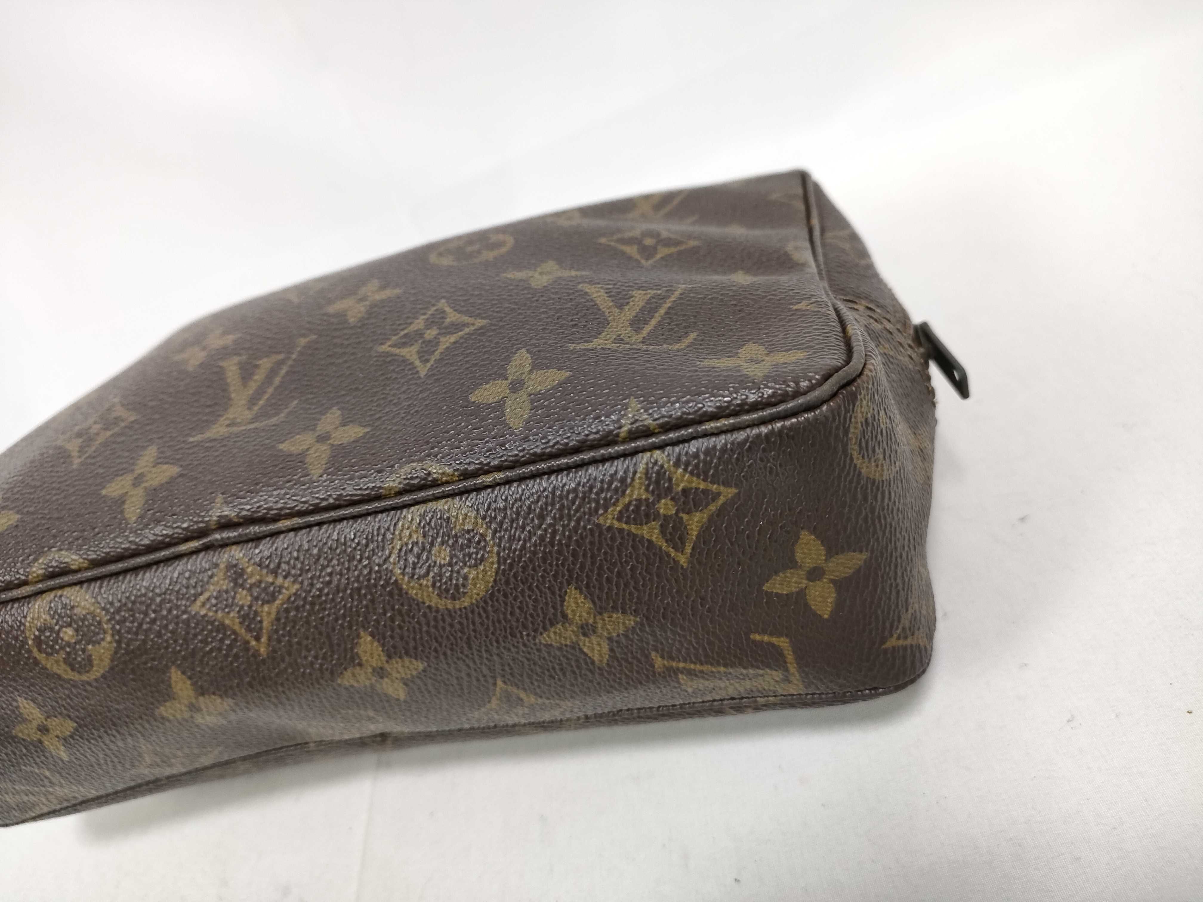 Monogram Lv Trouse Sullet Pouch with Tag — view 4
