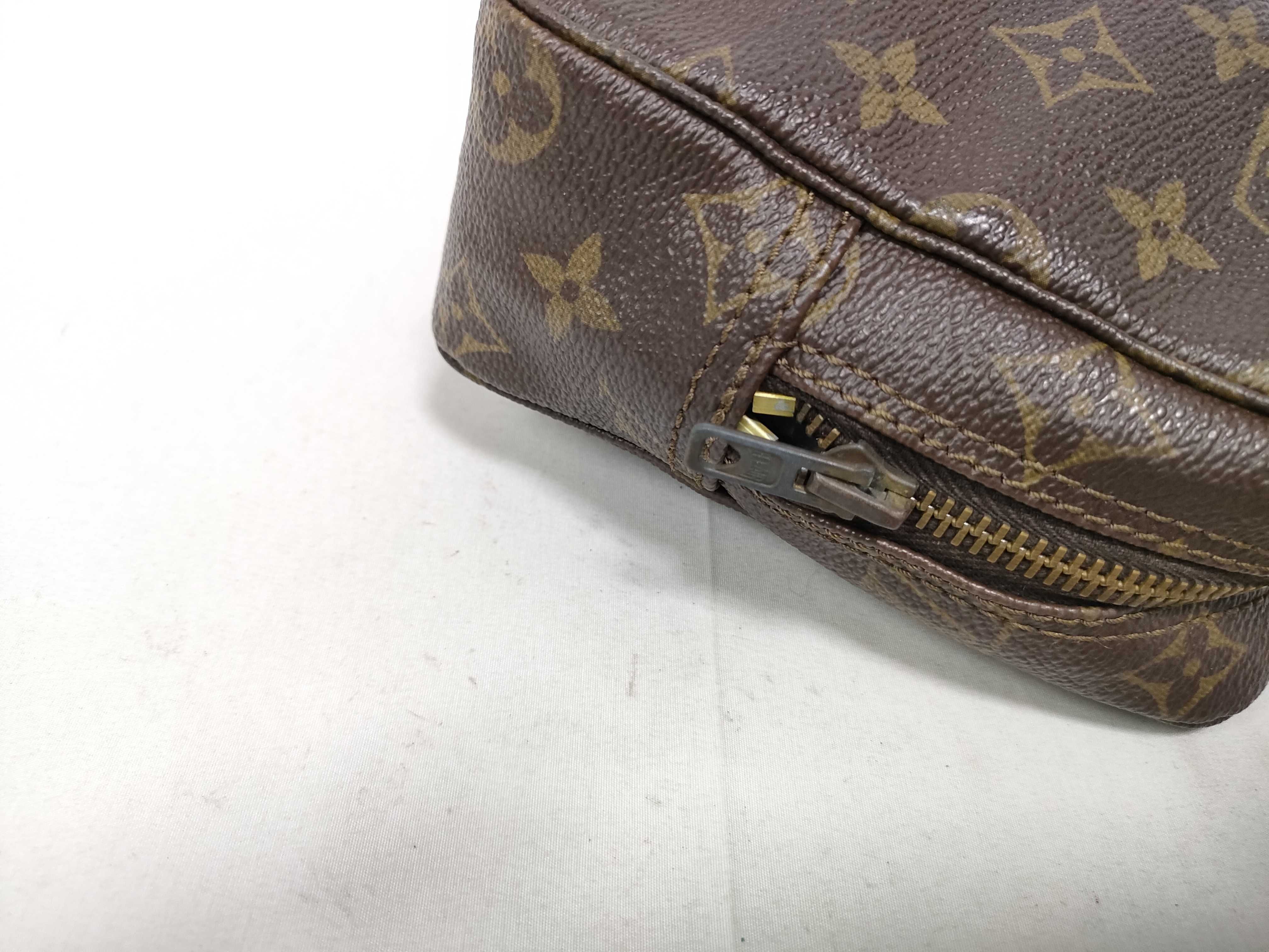 Monogram Lv Trouse Sullet Pouch with Tag — view 6