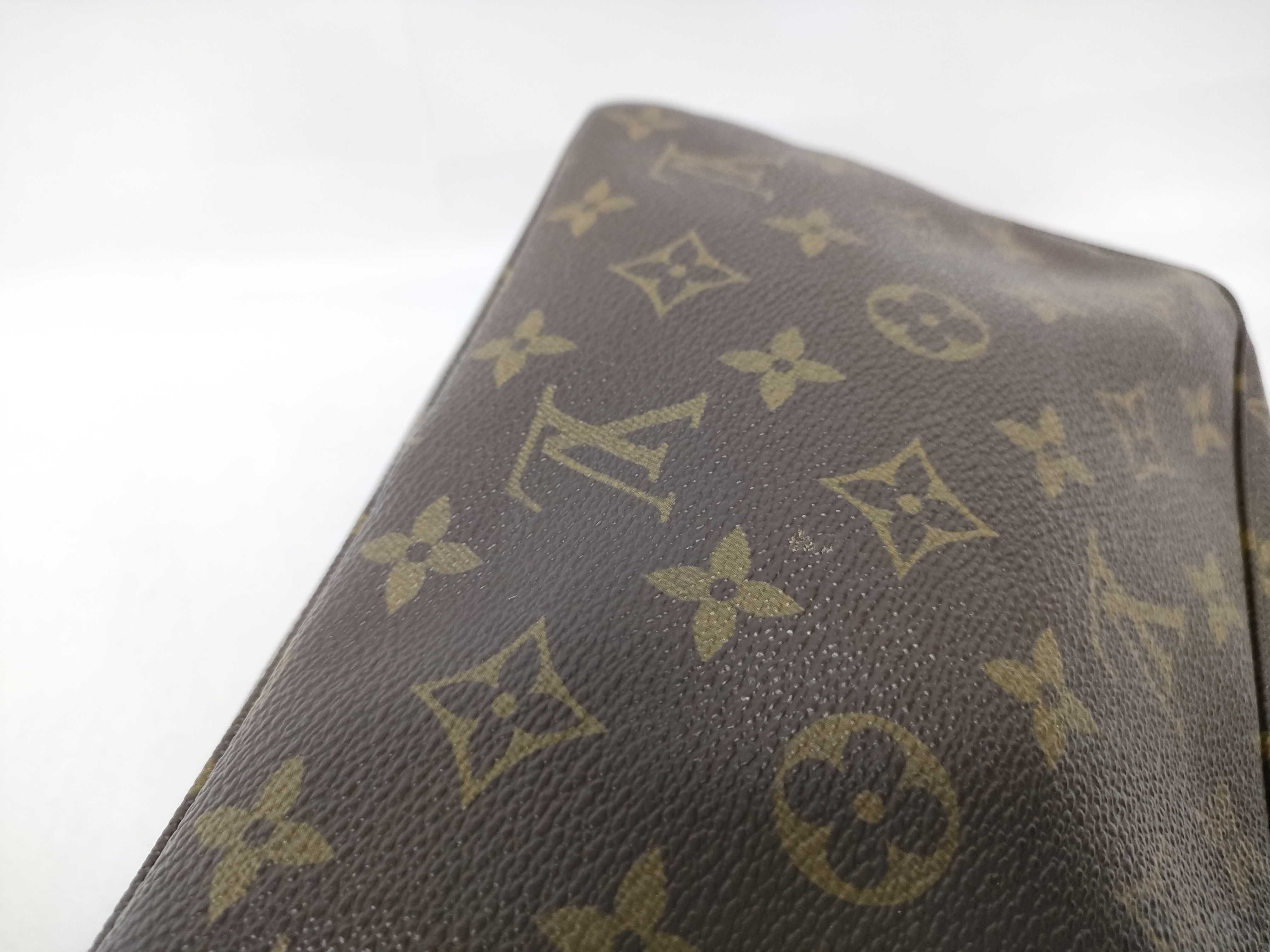 Monogram Lv Trouse Sullet Pouch with Tag — view 8