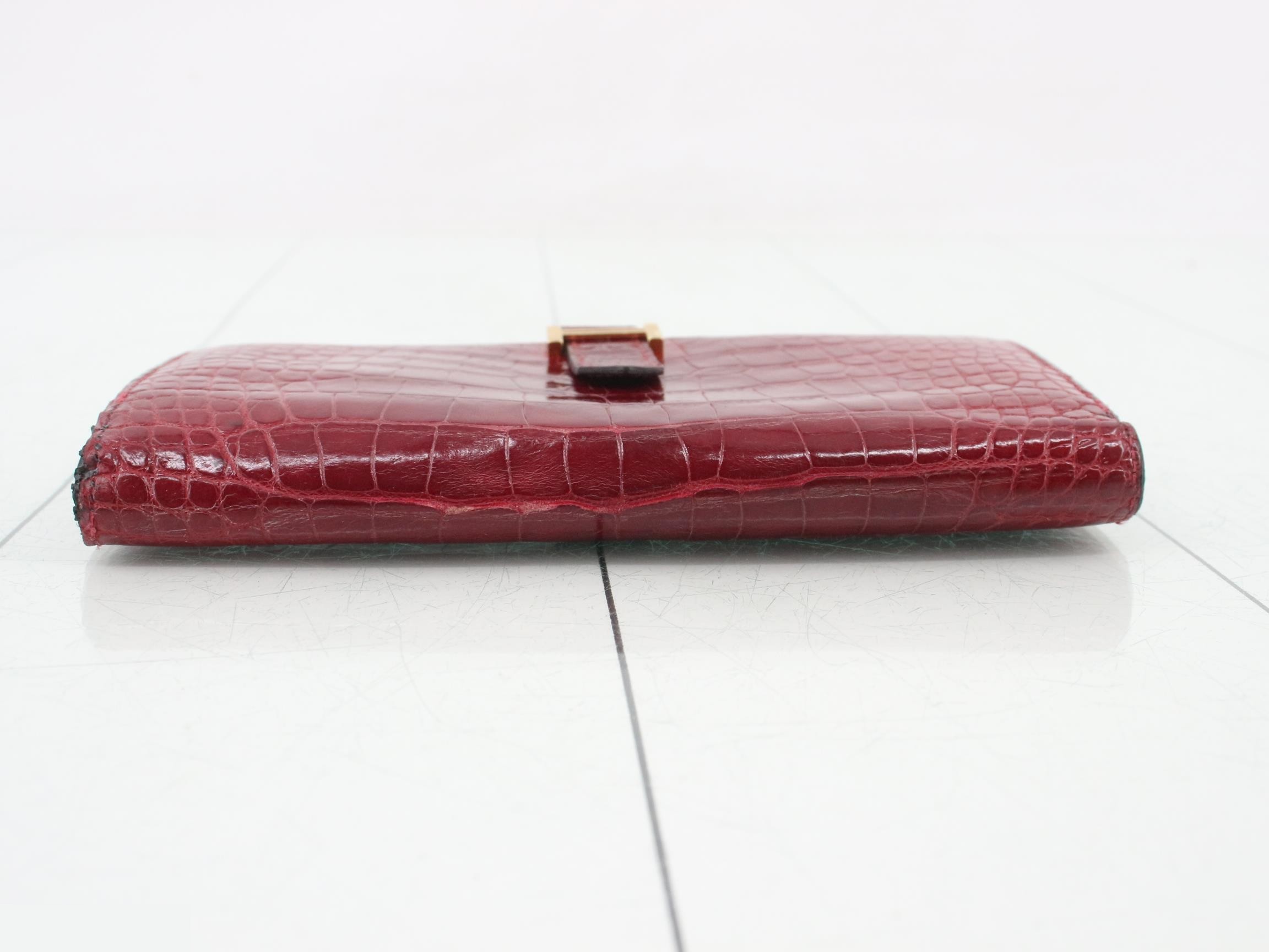 Bearn Soufflé Crocodile Bi-fold Long Wallet, A Stamp — view 3
