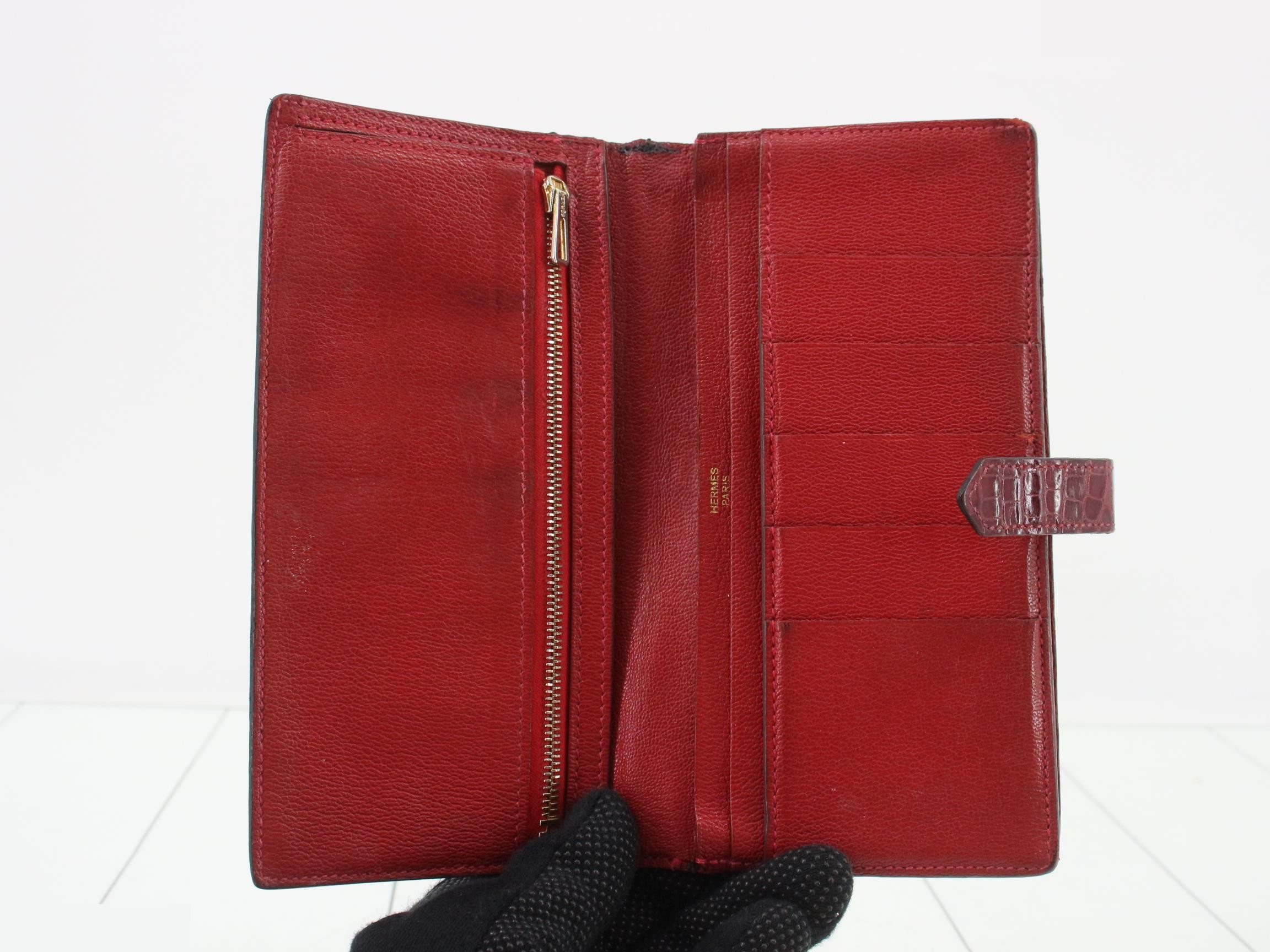 Bearn Soufflé Crocodile Bi-fold Long Wallet, A Stamp — view 4