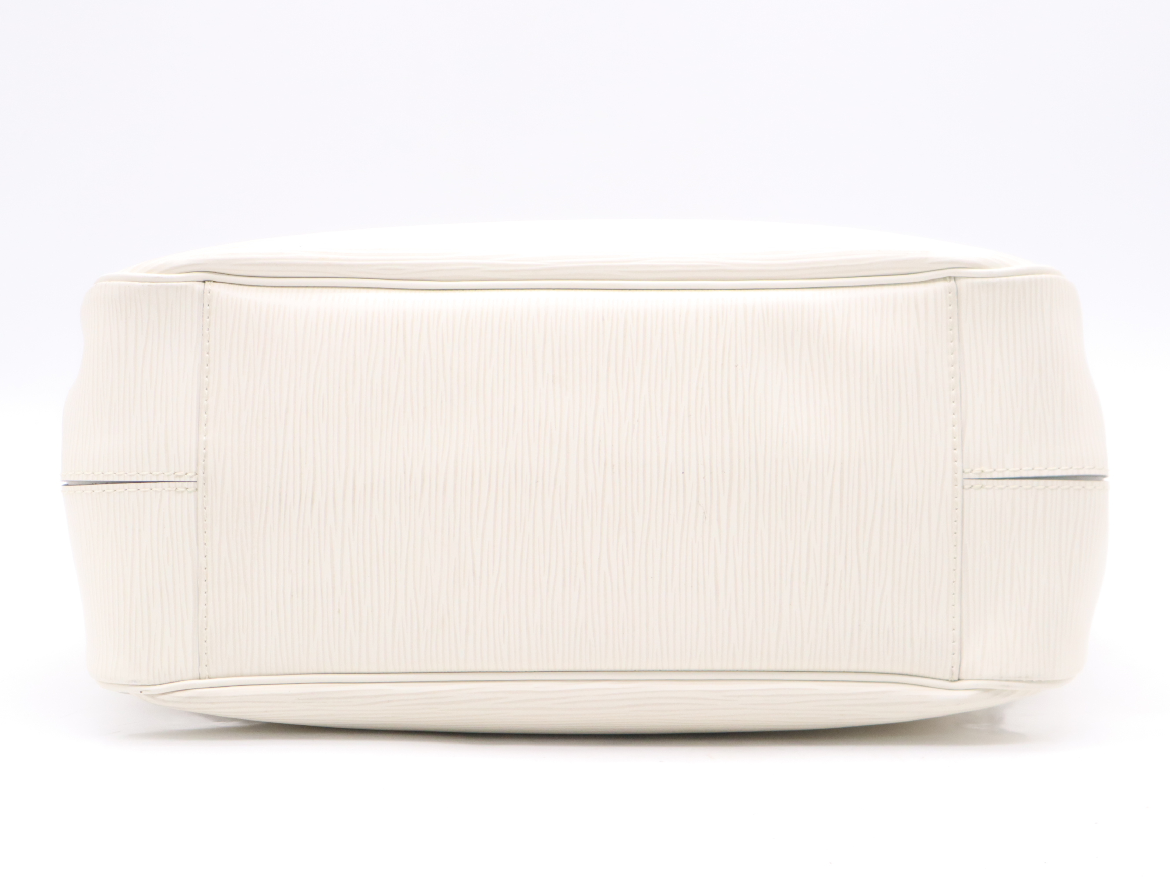 M5926J Epi Passy Ivoire Handbag — view 4