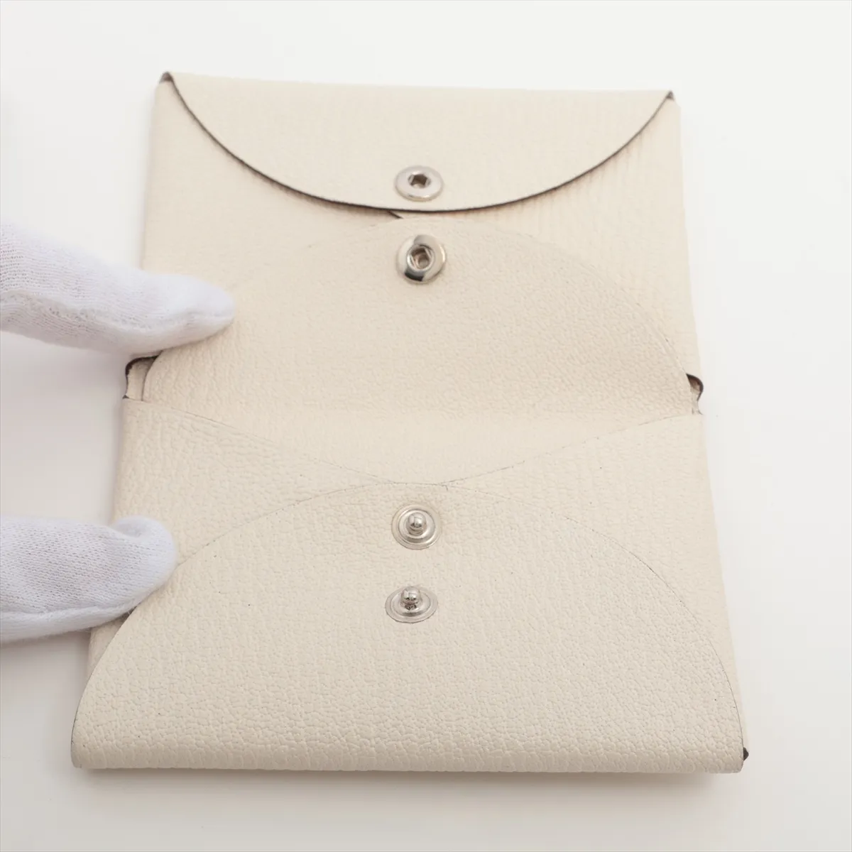 Hermès Calvi Duo Chevre Mysore Coin Case, Craie, Silver Hardware, K: 2025 — view 4