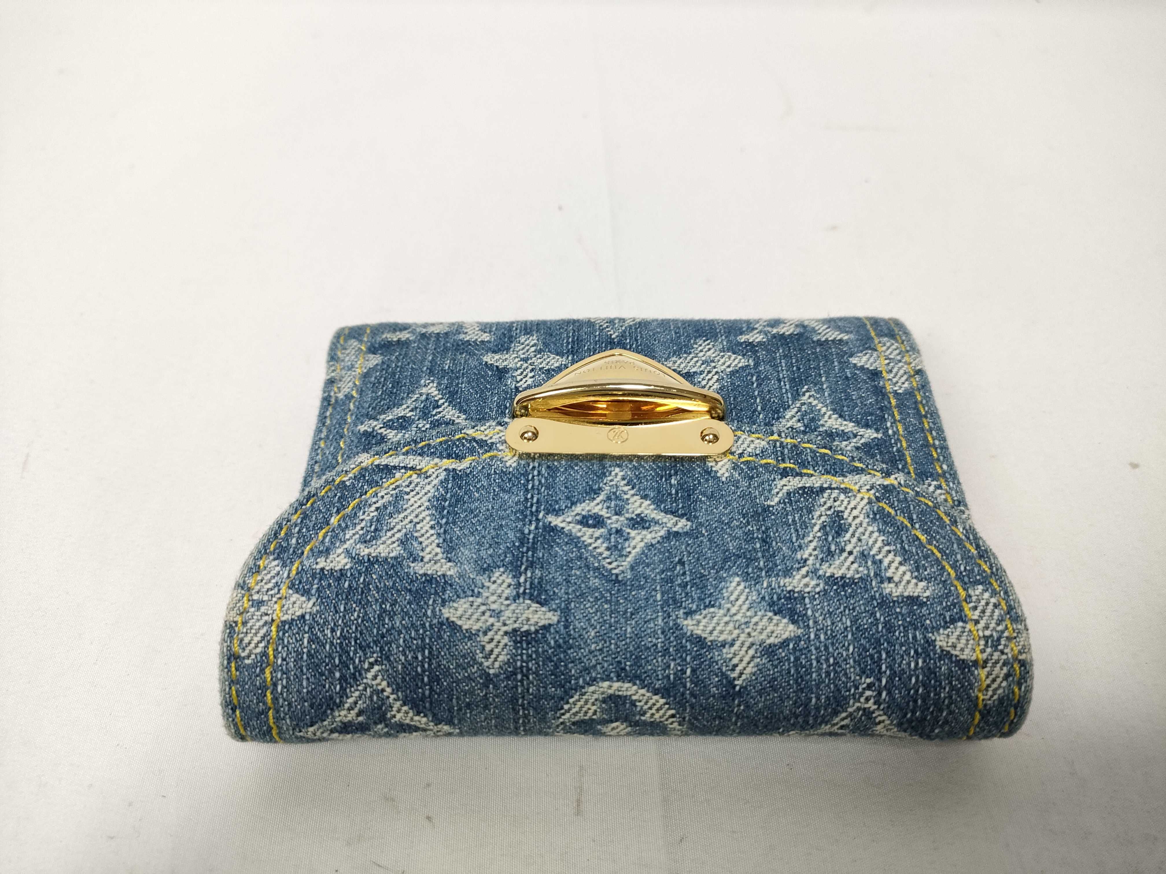 Monogram Remix Portefeuille Victorine Wallet — view 8