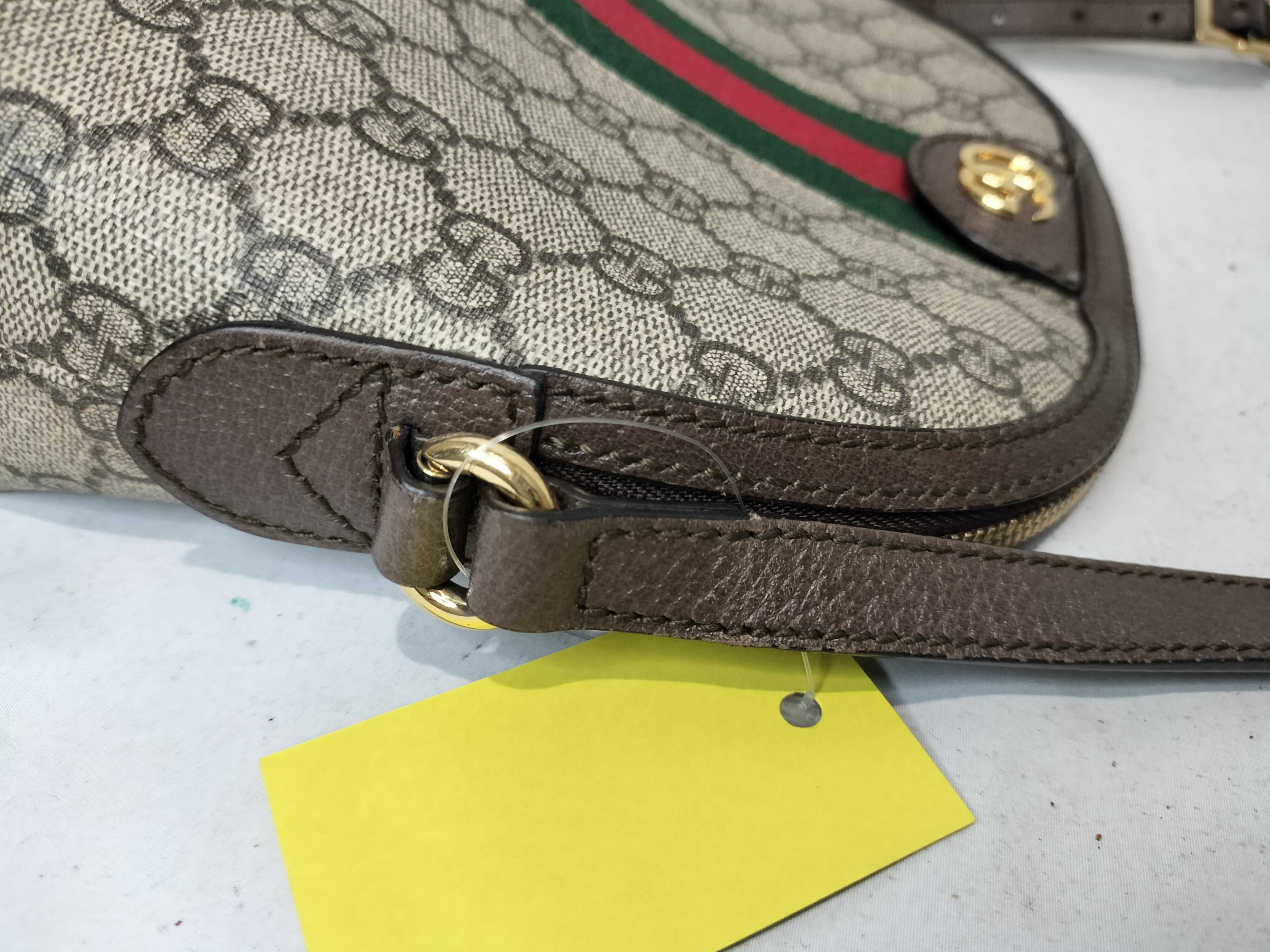 GG Supreme Sherry Shoulder Bag — view 6