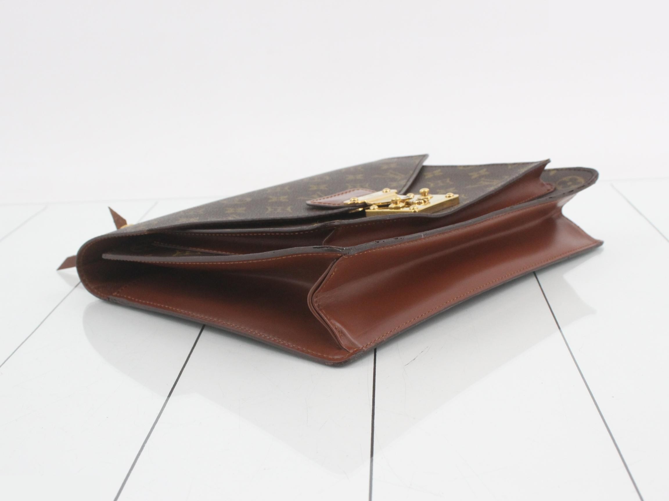 Monceau A20963, includes strap and 2 keys. — view 5