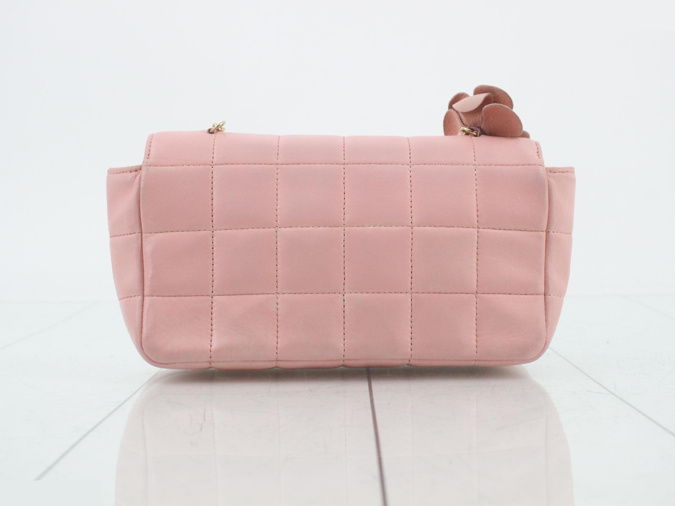 Chocolate Bar Lambskin Chain Shoulder Bag — view 2