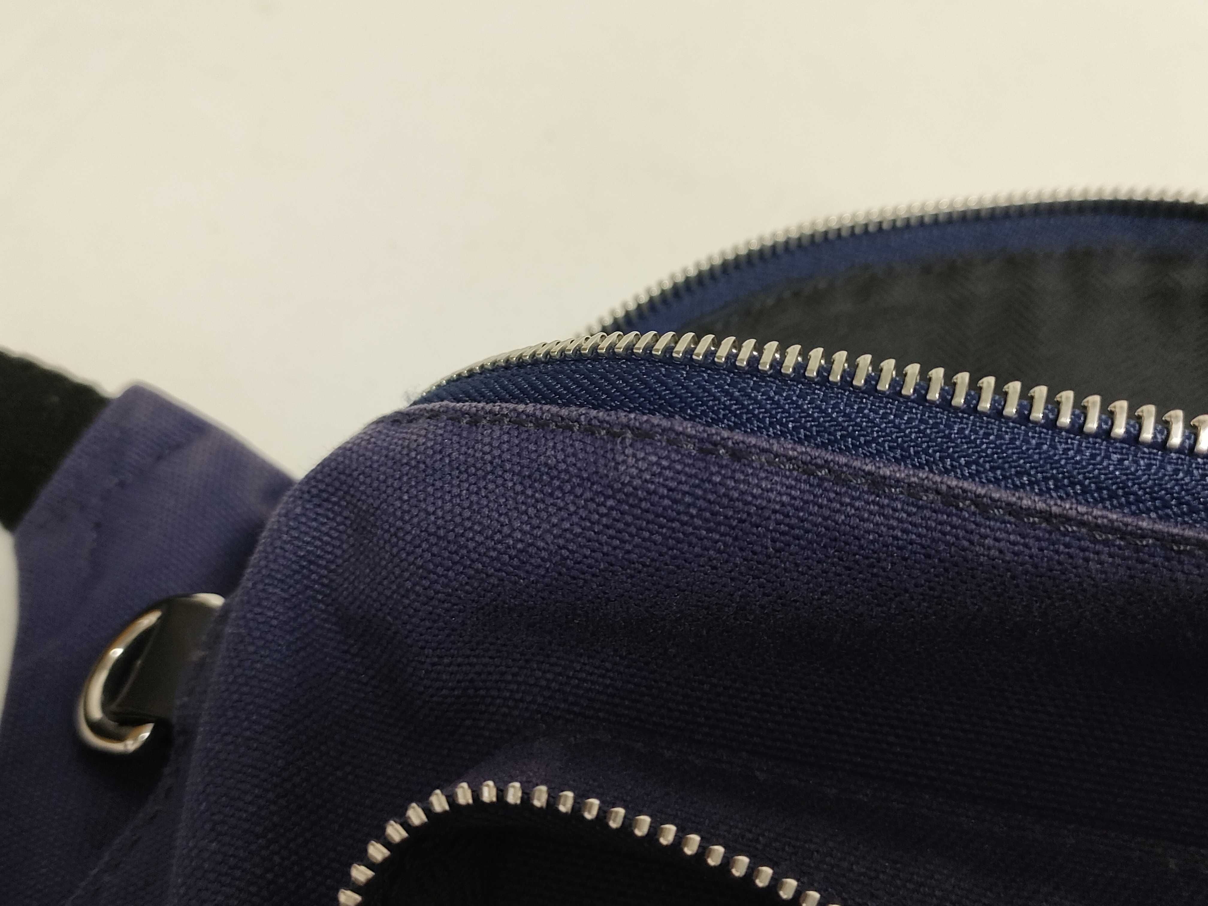 Body Bag Canvas Navy Bag — view 12