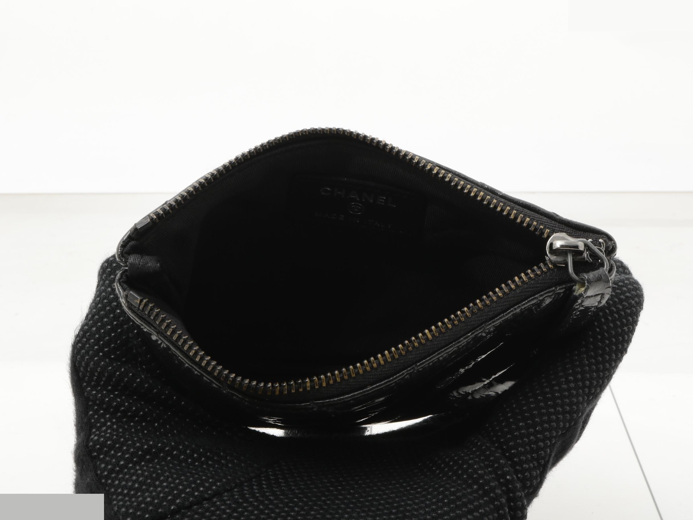 Enamel (bag)/case - sticker removed — view 4