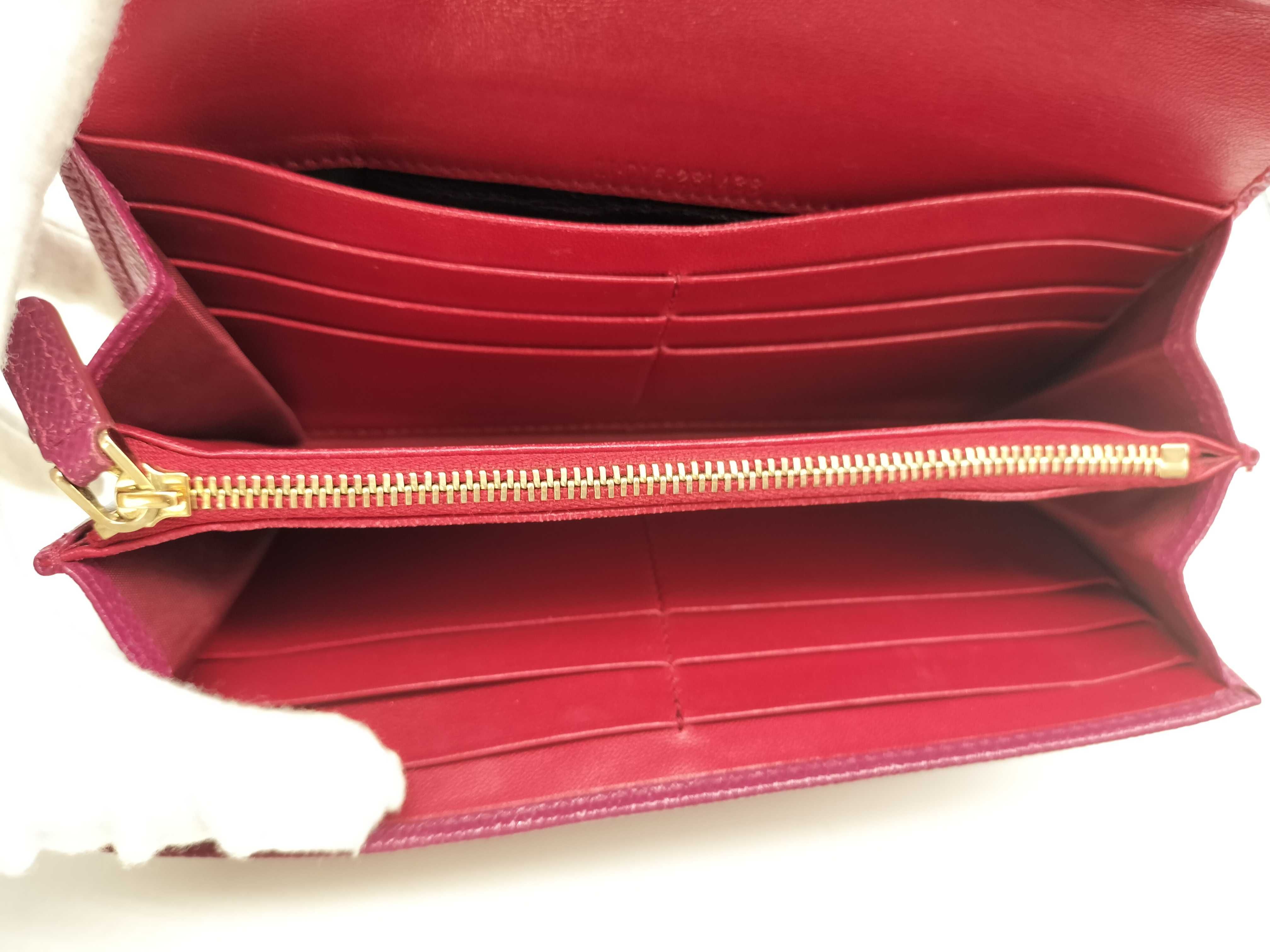 B.zero1 Long Wallet — view 8