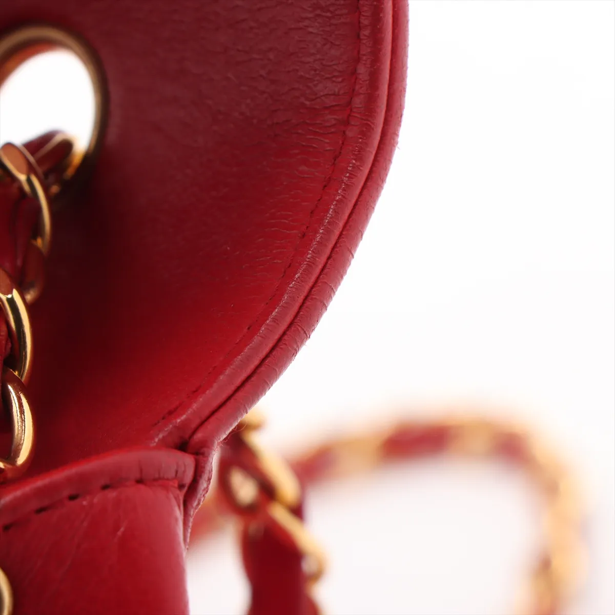 Matelasse Lambskin Single Flap Single Chain Bag Diana Flap Red Gold Hardware 2625435 2nd Edition — view 12